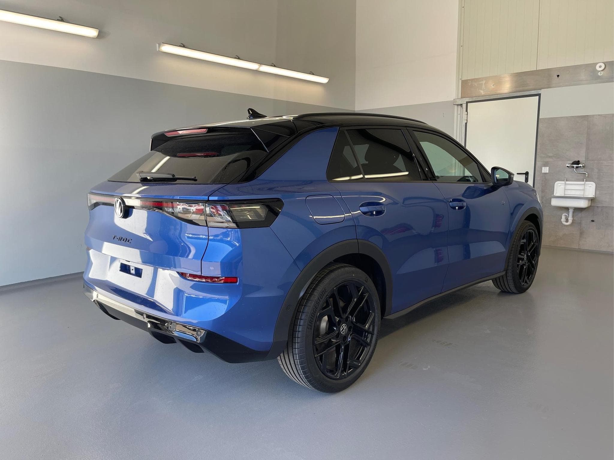 VW T-Roc NEU R-Line (2026) - Photo 4