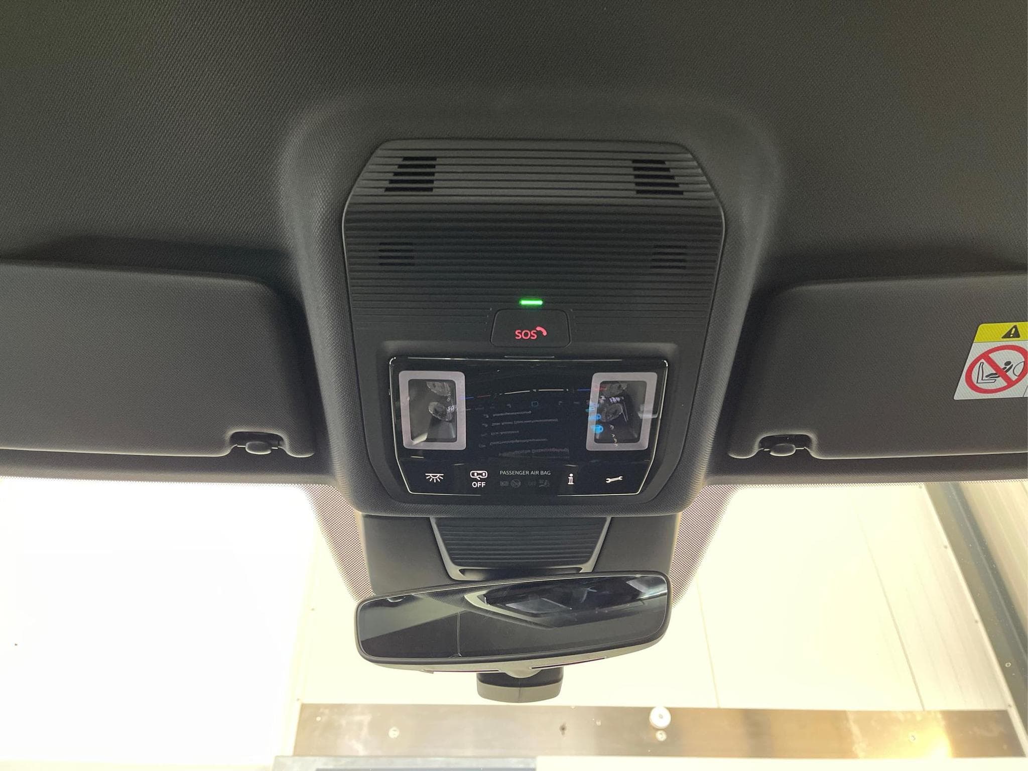 VW T-Roc NEU R-Line (2026) - Photo 12