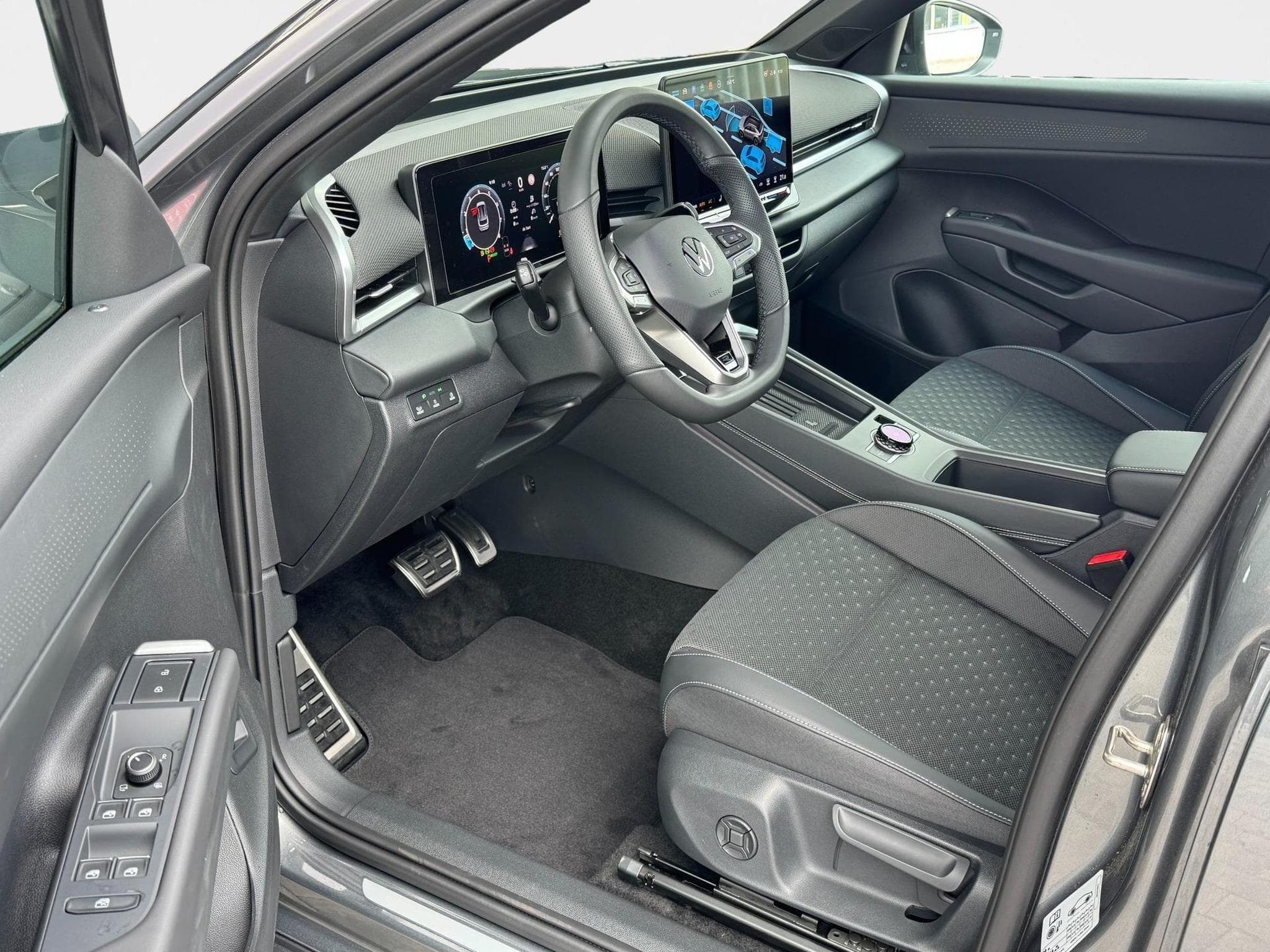 VW T-Roc T-Roc (2026) - Photo 10