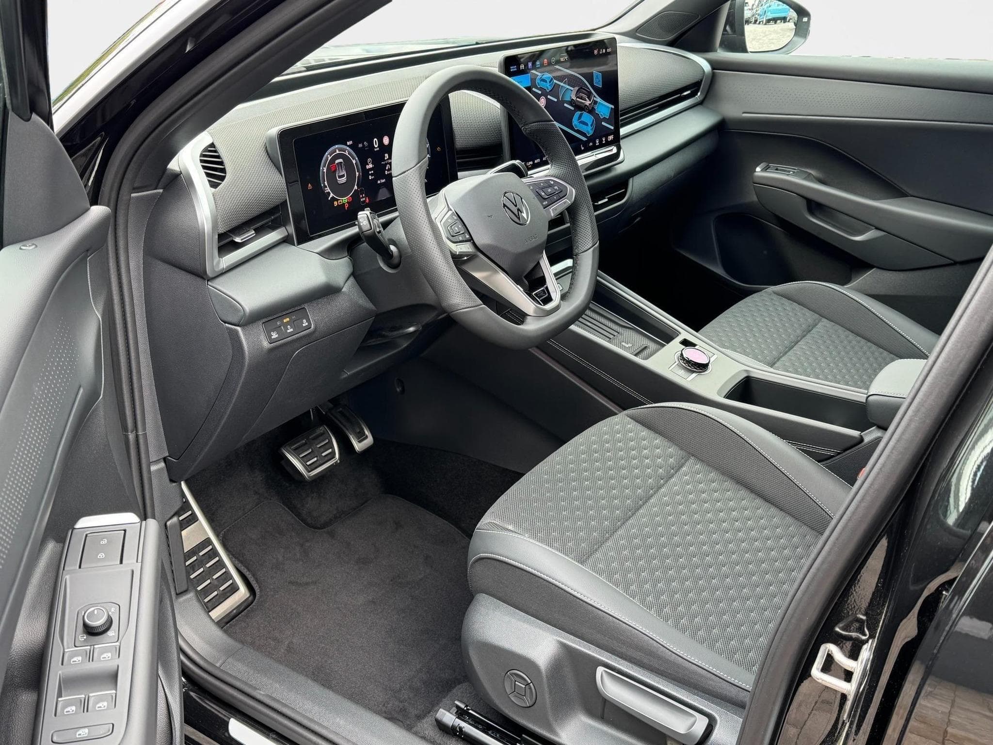VW T-Roc T-Roc (2026) - Photo 10