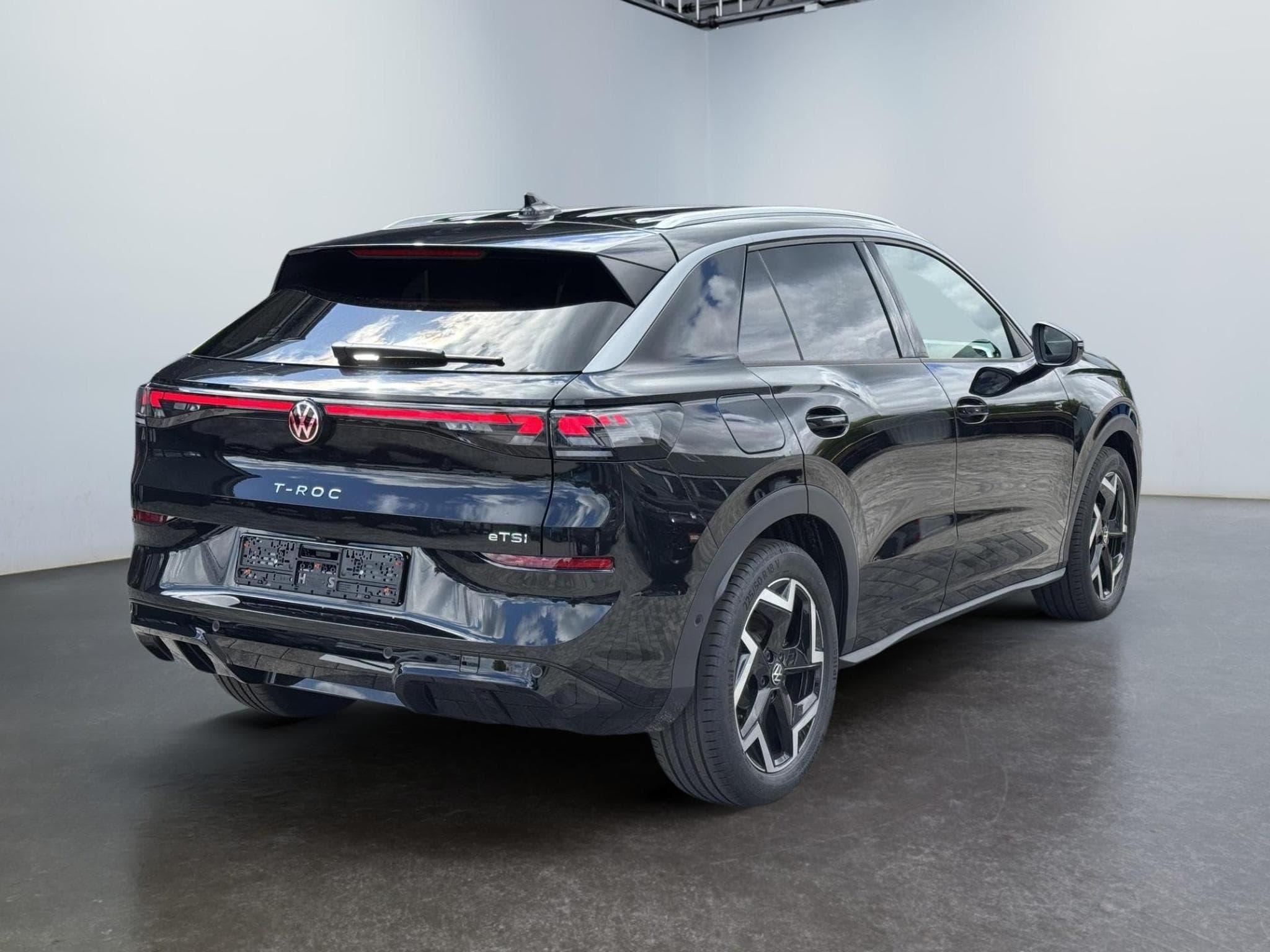 VW T-Roc T-Roc (2026) - Photo 4