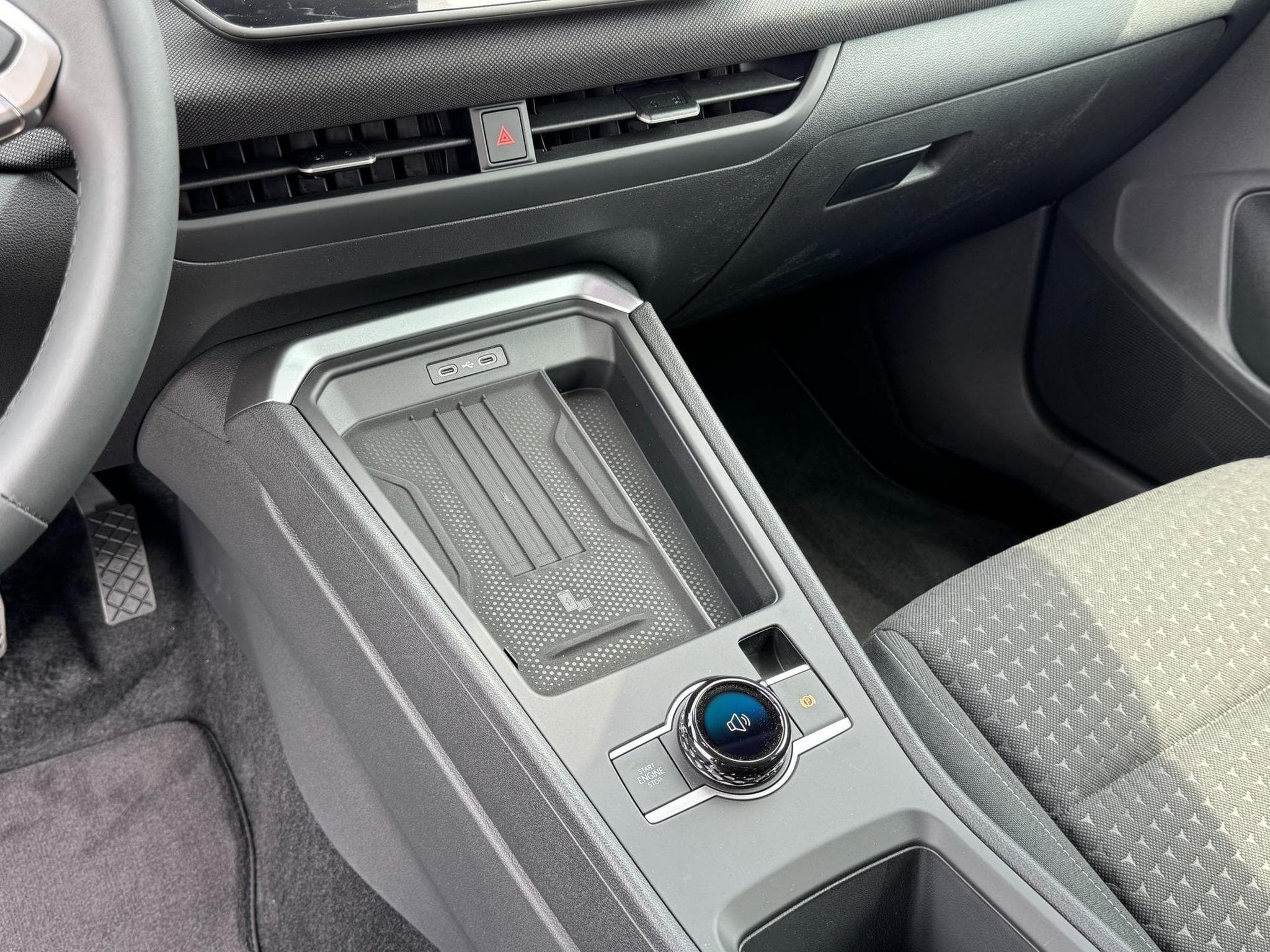 VW T-Roc T-Roc (2026) - Photo 15