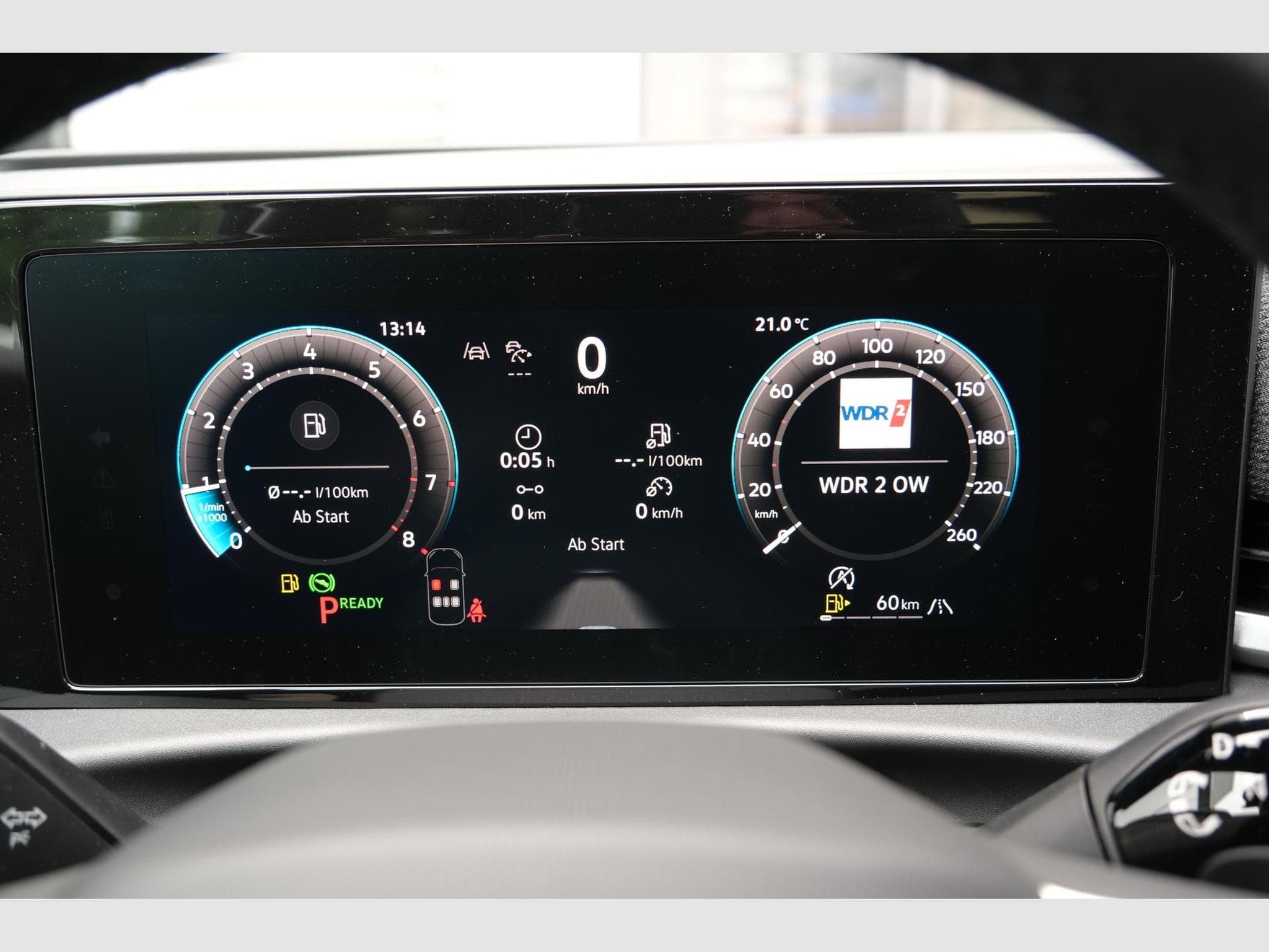 VW T-Roc 1.5 eTSI DSG (2026) - Photo 12