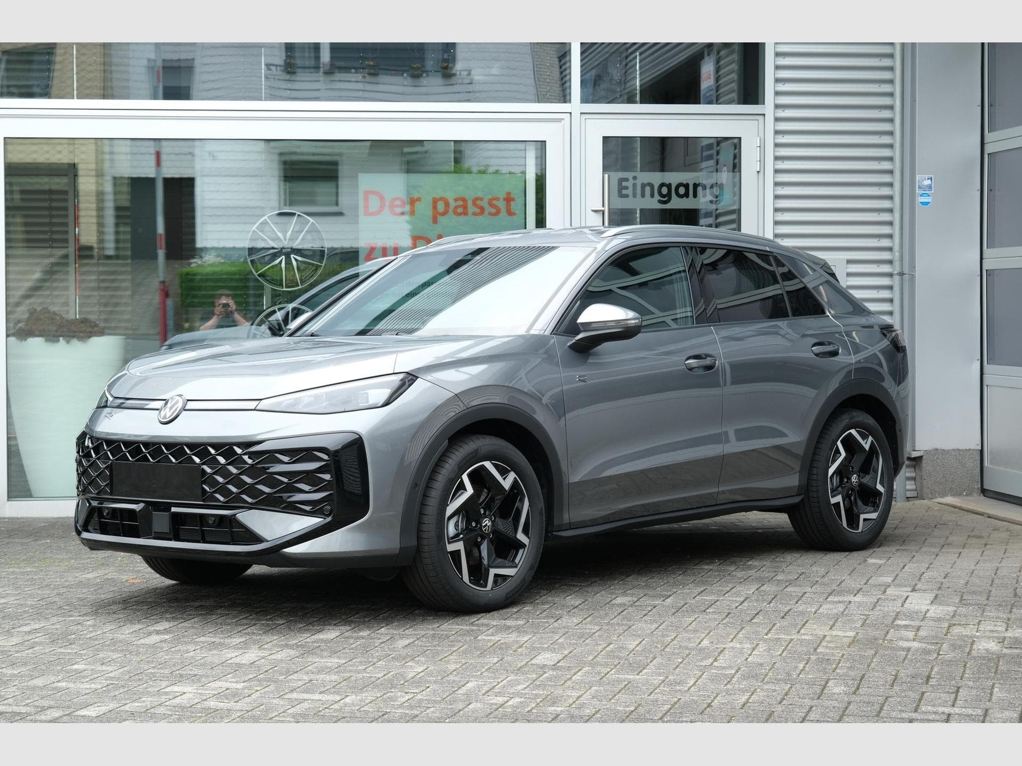 VW T-Roc 1.5 eTSI DSG (2026) - Photo 15