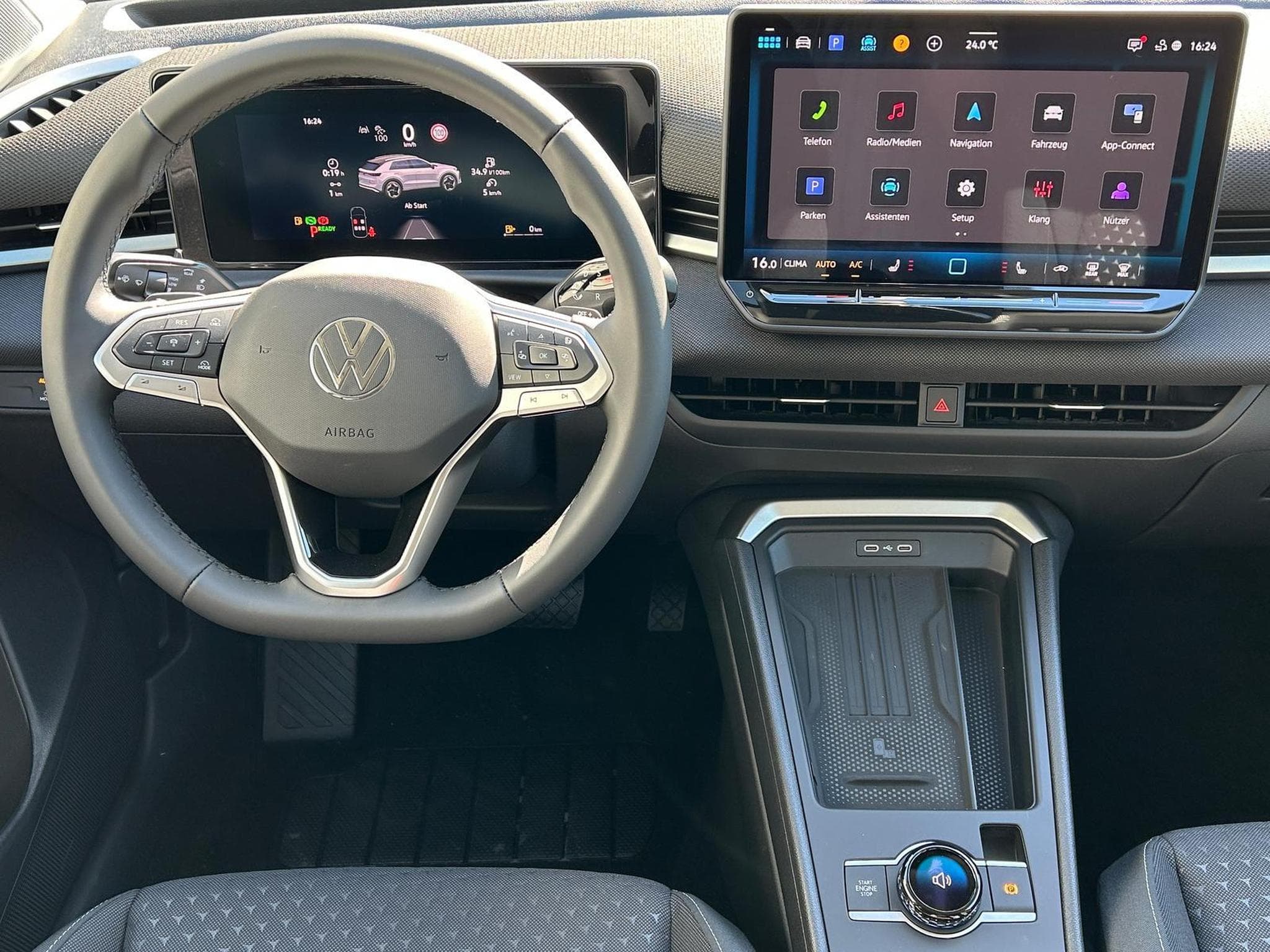 VW T-Roc LIFE (2026) - Photo 8