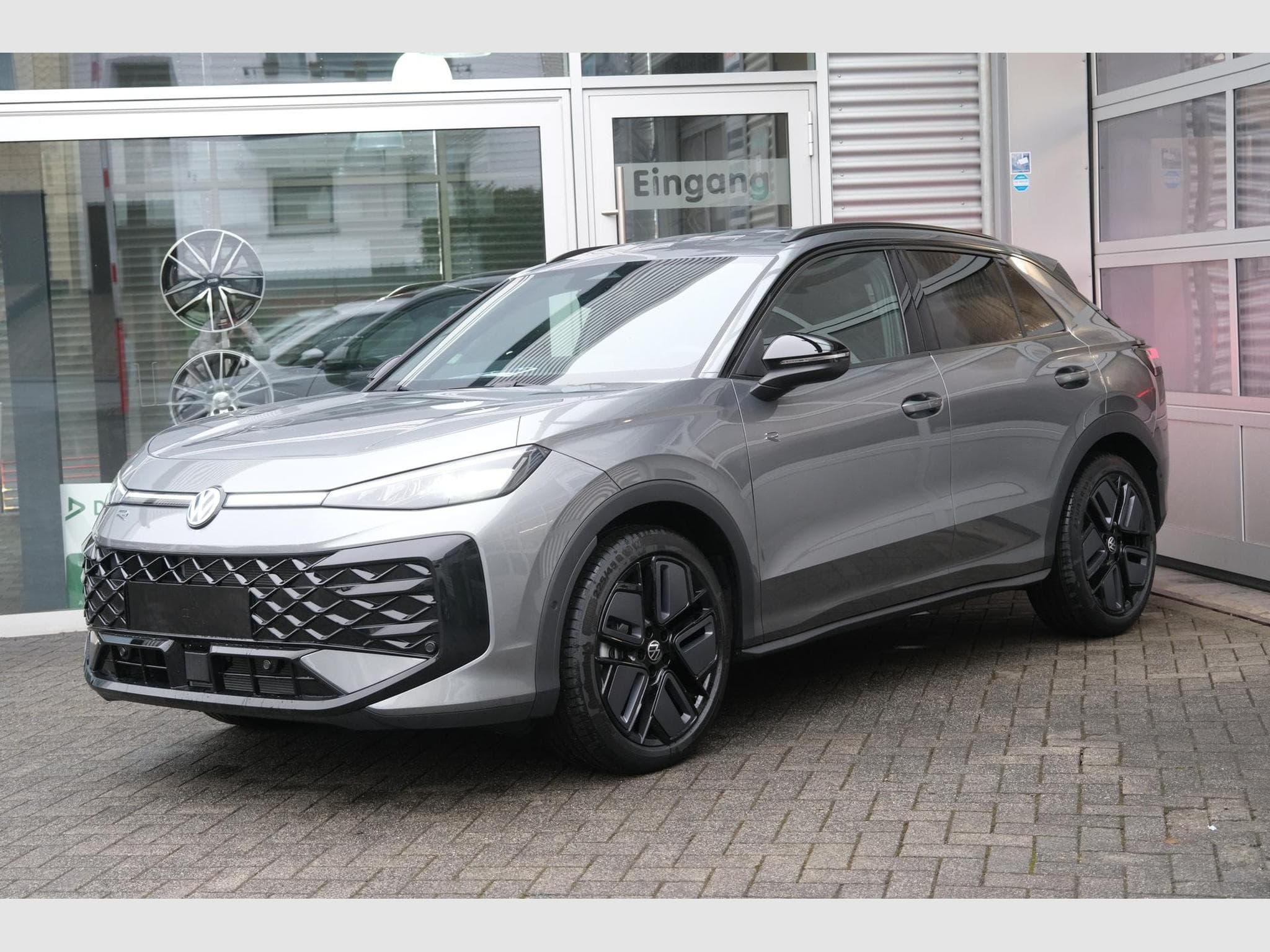 VW T-Roc 1.5 eTSI DSG (2026) - Photo 16