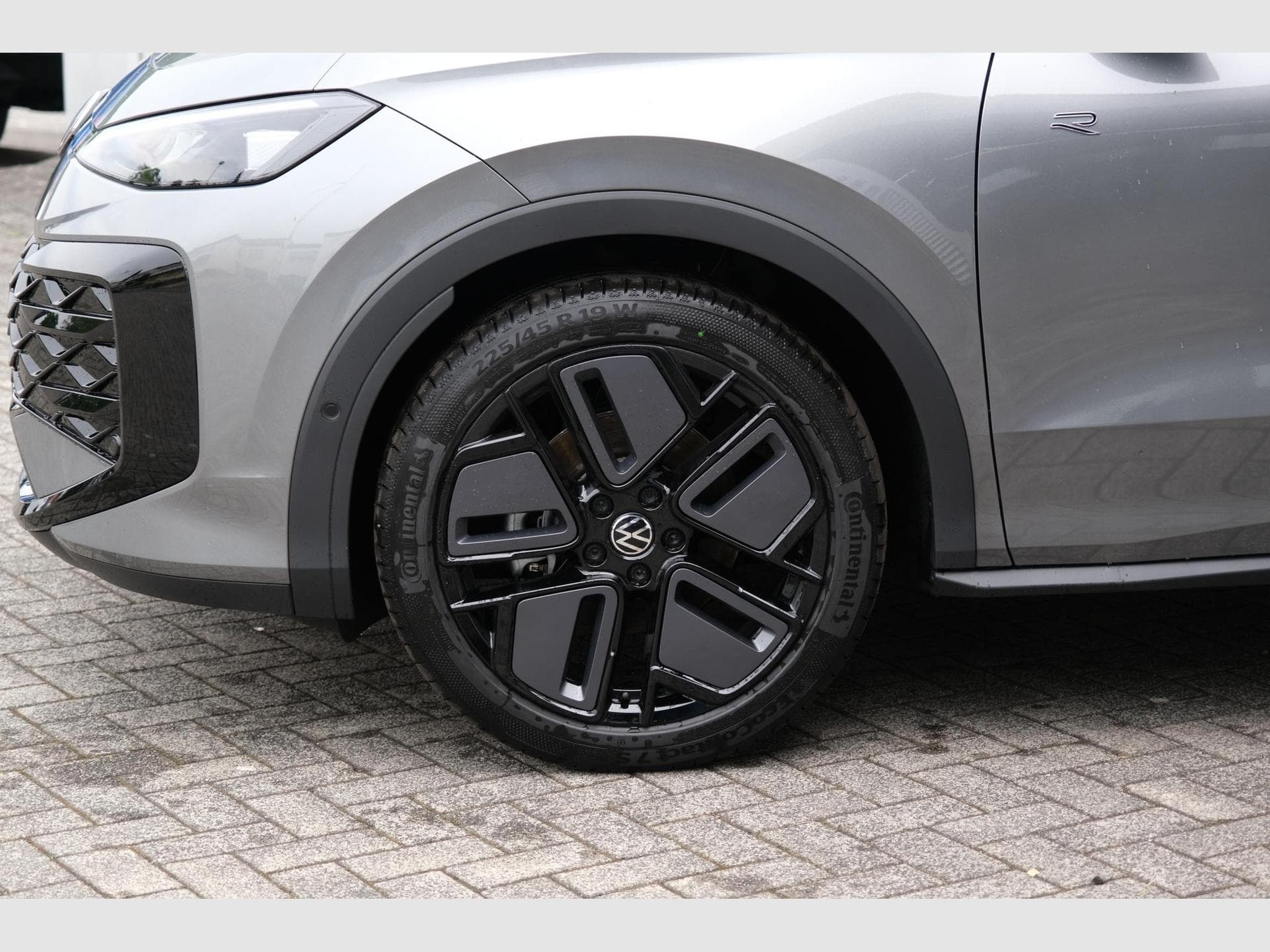 VW T-Roc 1.5 eTSI DSG (2026) - Photo 17