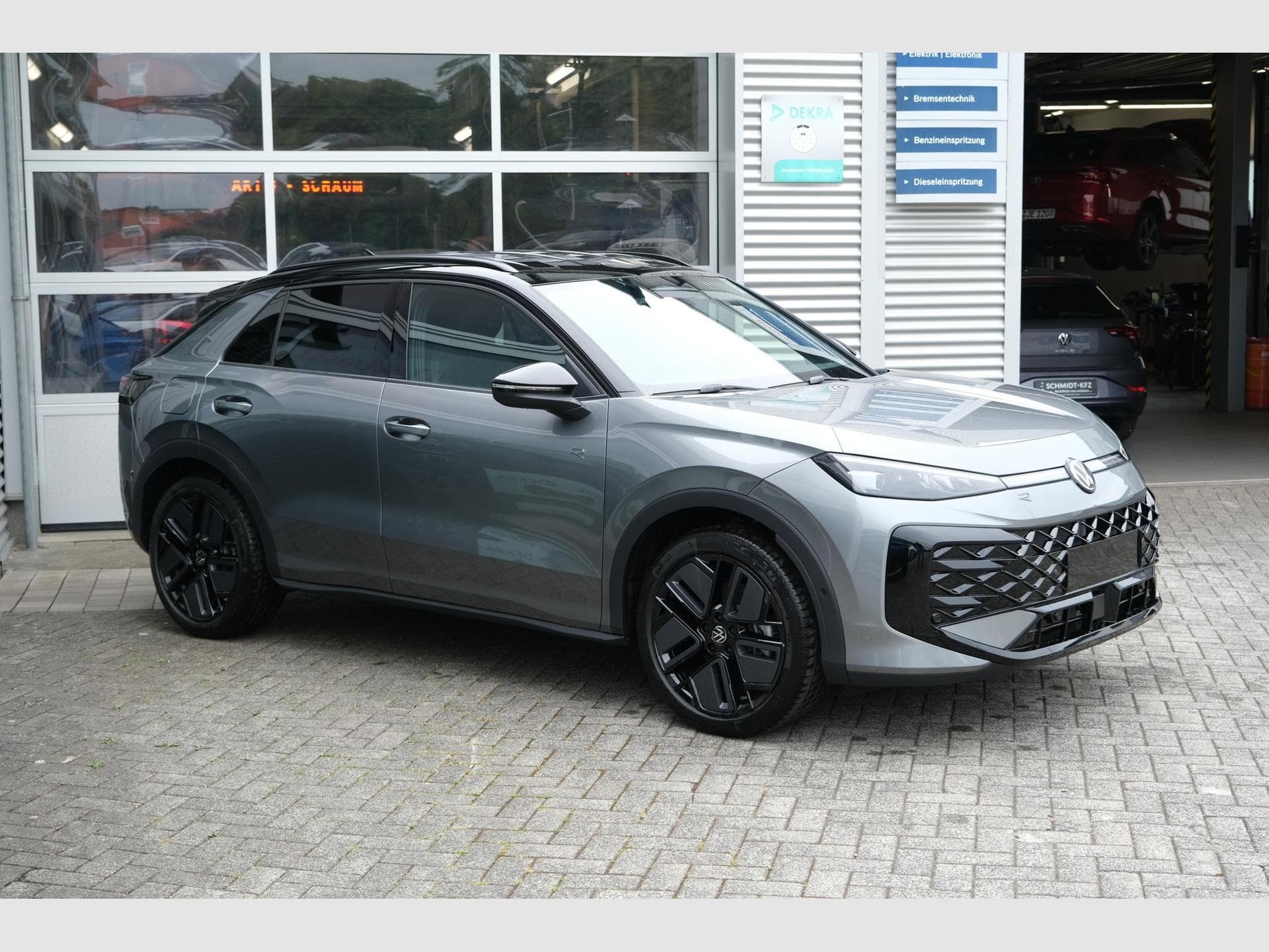 VW T-Roc 1.5 eTSI DSG (2026) - Photo 18