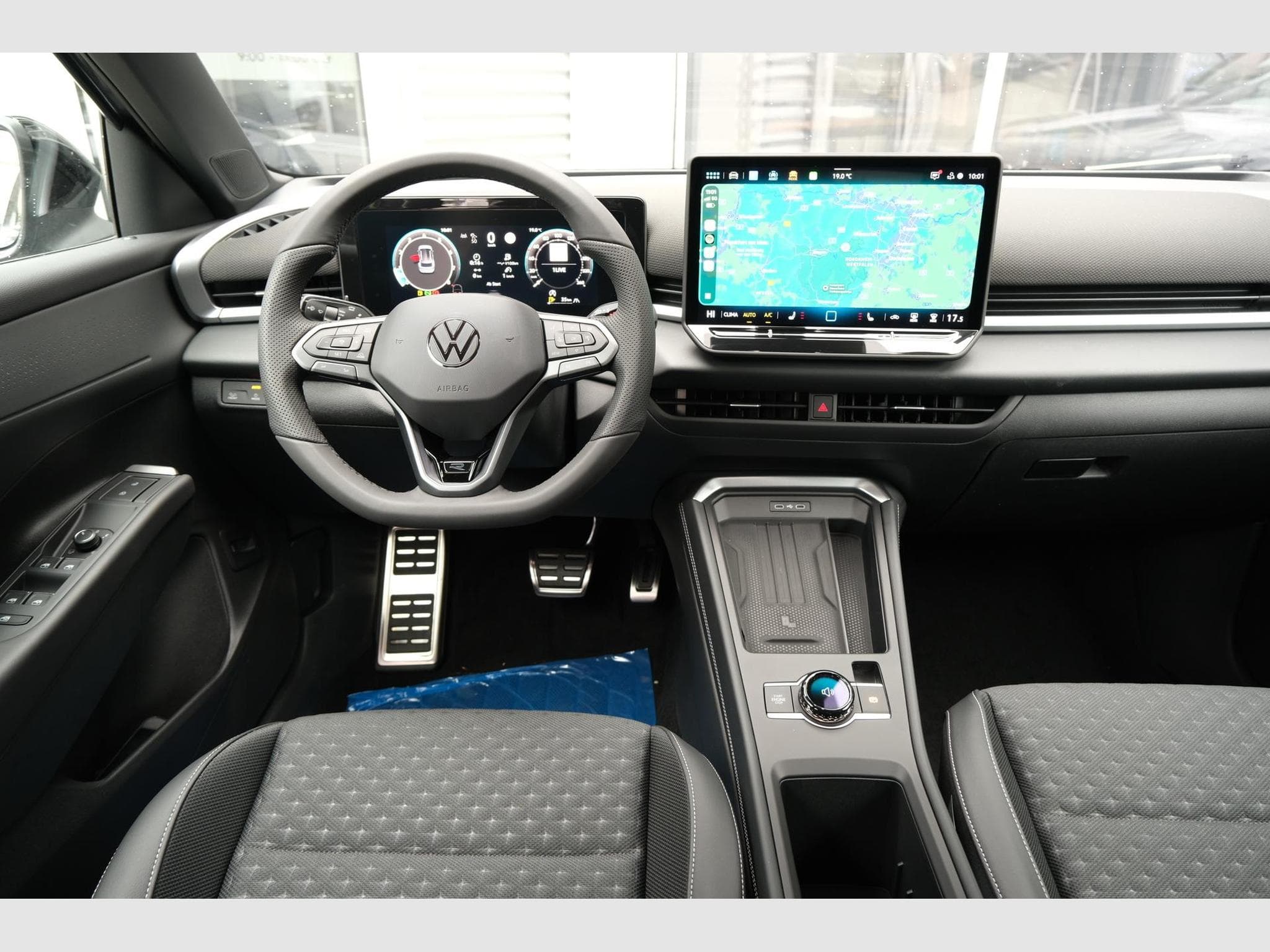 VW T-Roc 1.5 eTSI DSG (2026) - Photo 10