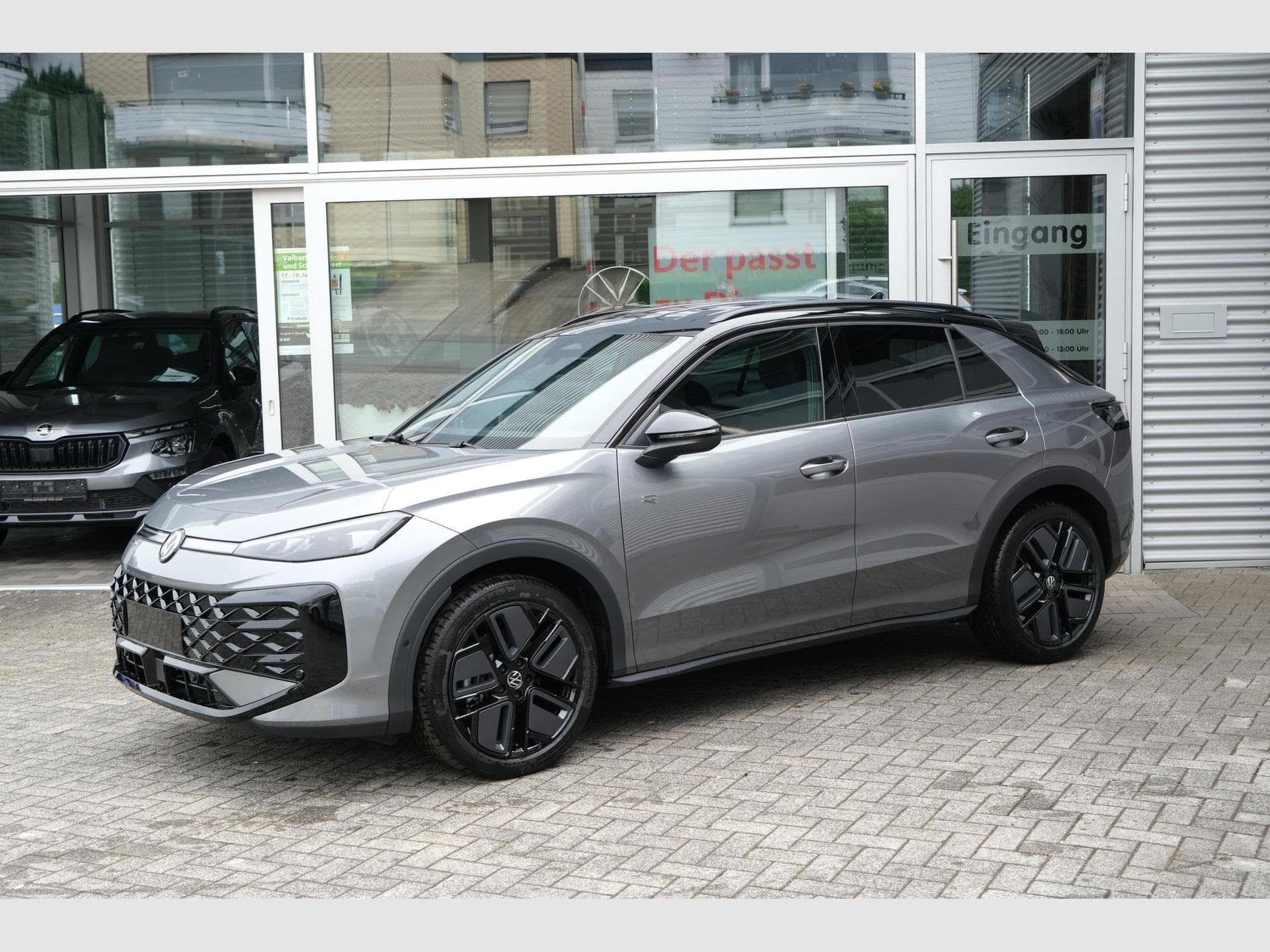 VW T-Roc 1.5 eTSI DSG (2026) - Photo 16