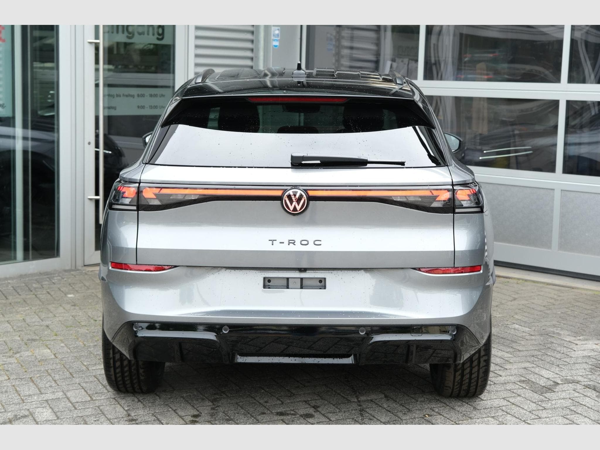 VW T-Roc 1.5 eTSI DSG (2026) - Photo 4