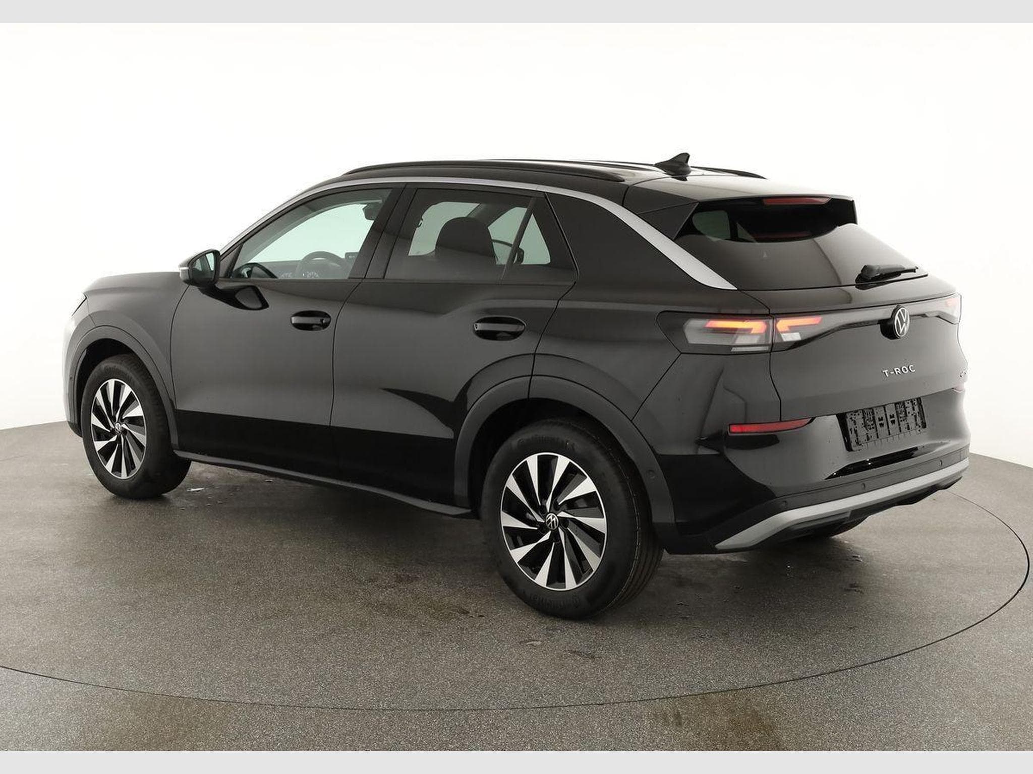 VW T-Roc 1.5 eTSI 110 kW Life (2026) - Photo 3