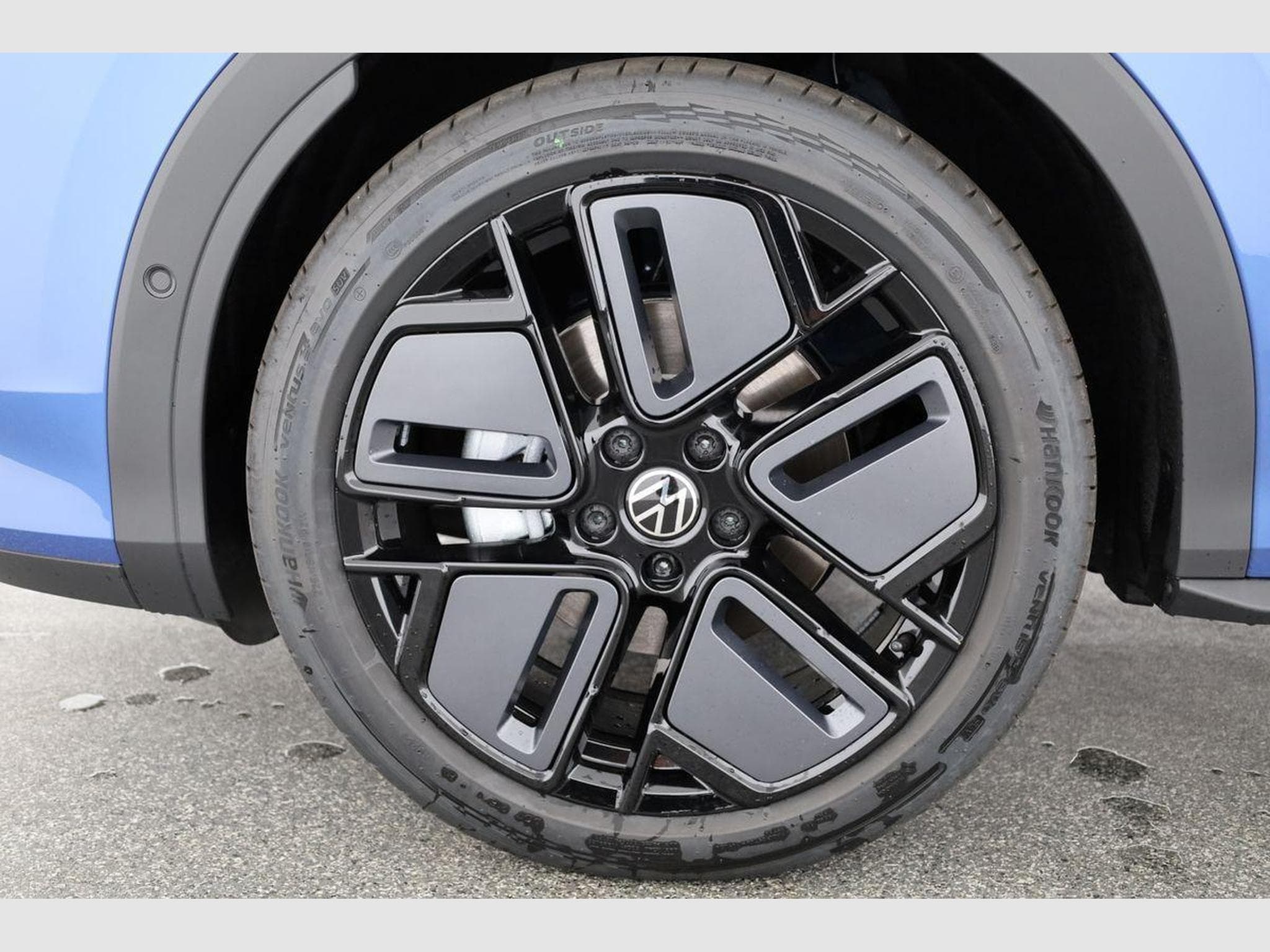 VW T-Roc 1.5 eTSI 110 kW R-Line (2026) - Photo 12