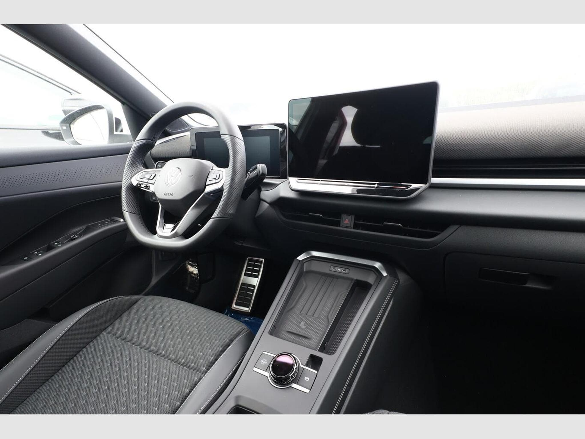 VW T-Roc R-Line (2026) - Foto 9