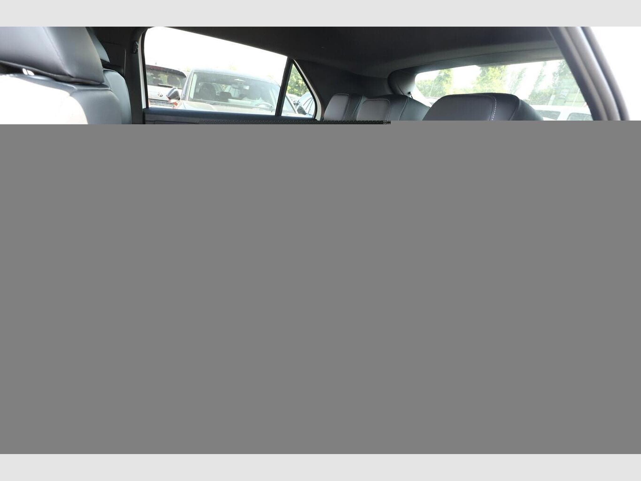 VW T-Roc R-Line (2026) - Foto 10