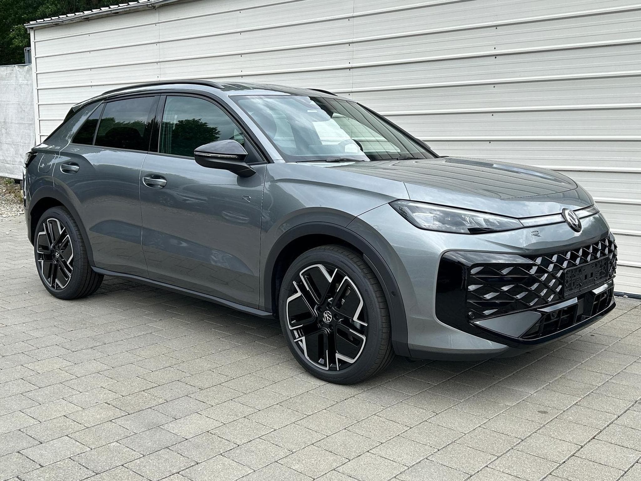 VW T-Roc R-Line (2026) - Foto 1