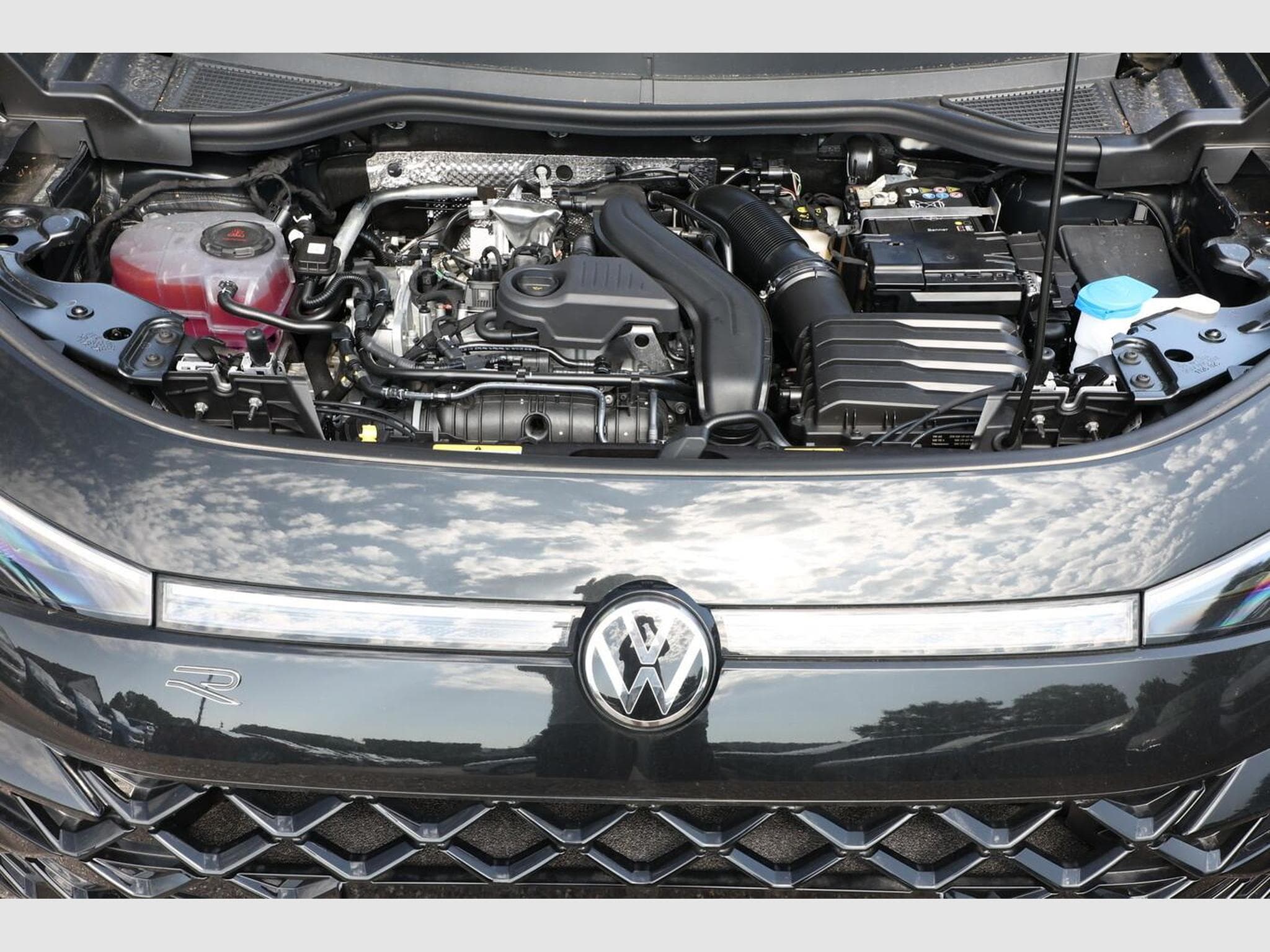 VW T-Roc R-Line (2026) - Foto 12