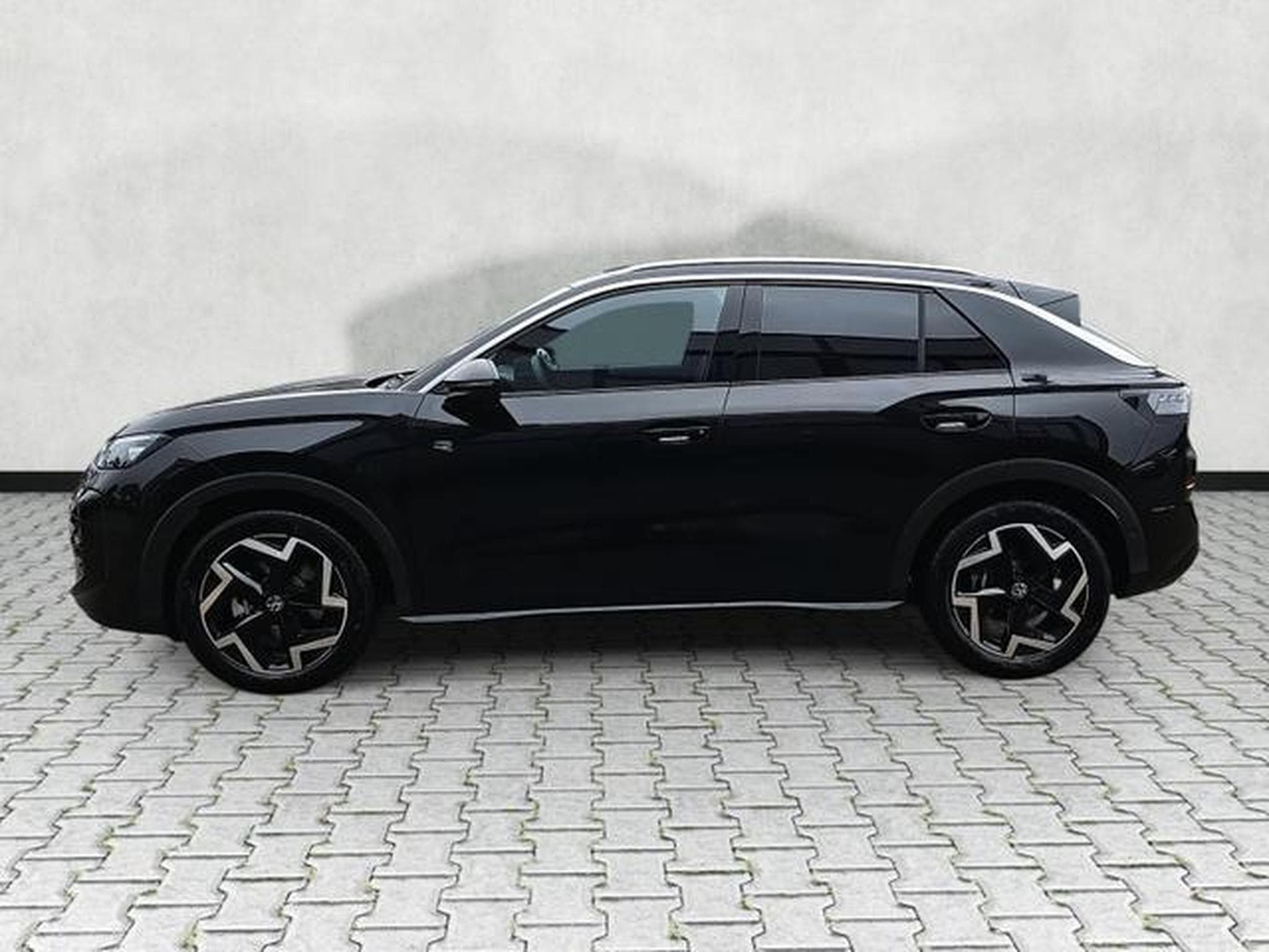 VW T-Roc 1.5 eTSI 110 kW R-Line (2026) - Foto 4