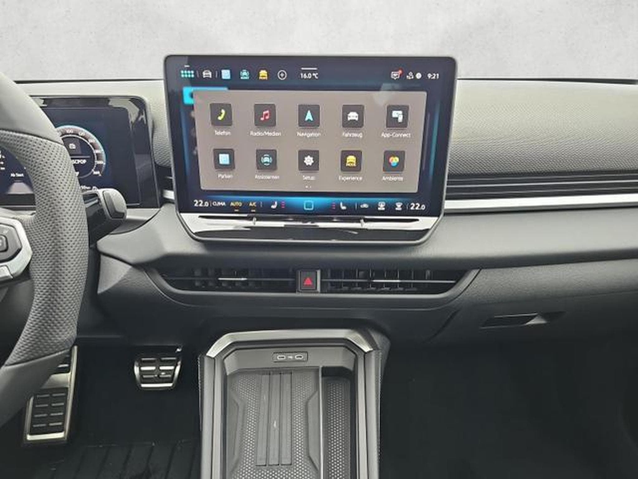 VW T-Roc 1.5 eTSI 110 kW R-Line (2026) - Foto 12