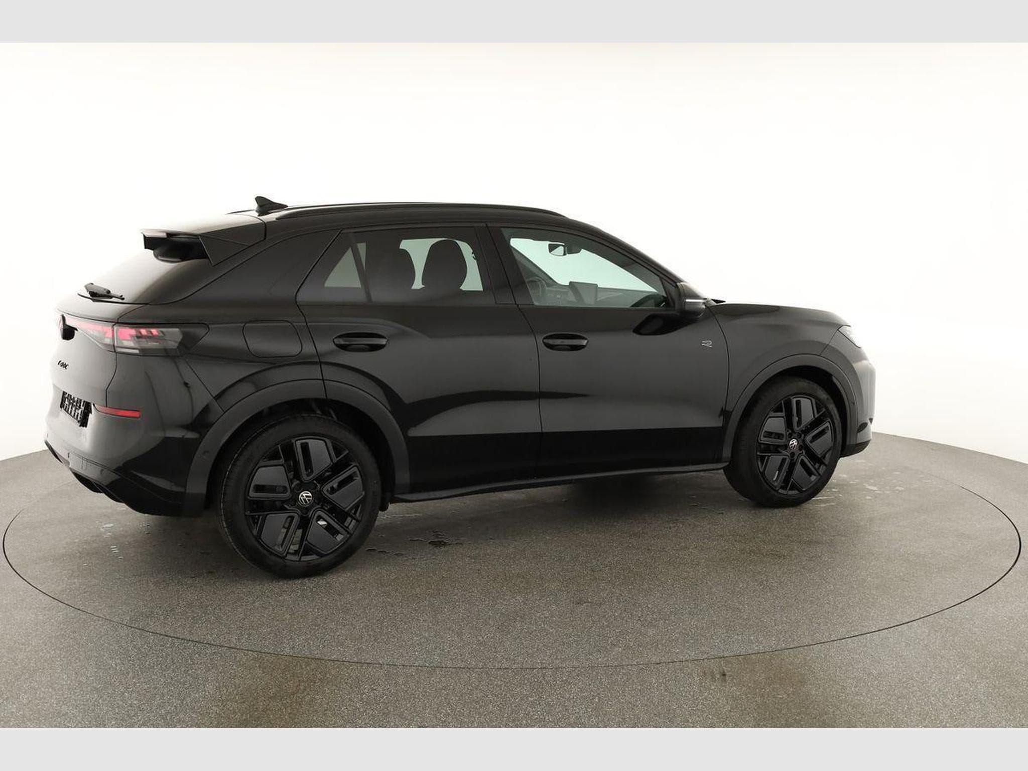 VW T-Roc 1.5 eTSI 110 kW R-Line (2026) - Foto 17
