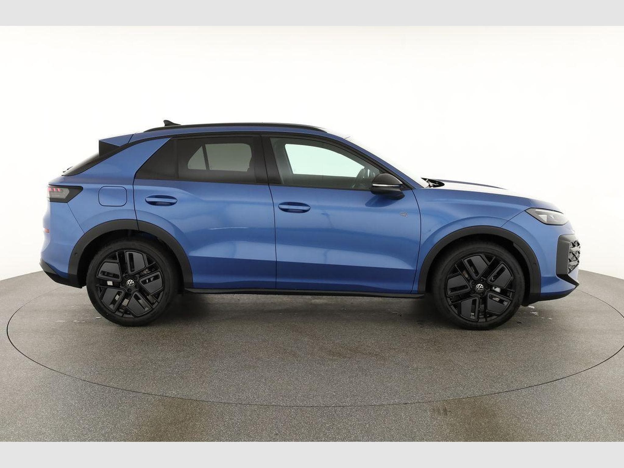 VW T-Roc 1.5 eTSI 110 kW R-Line (2026) - Foto 19