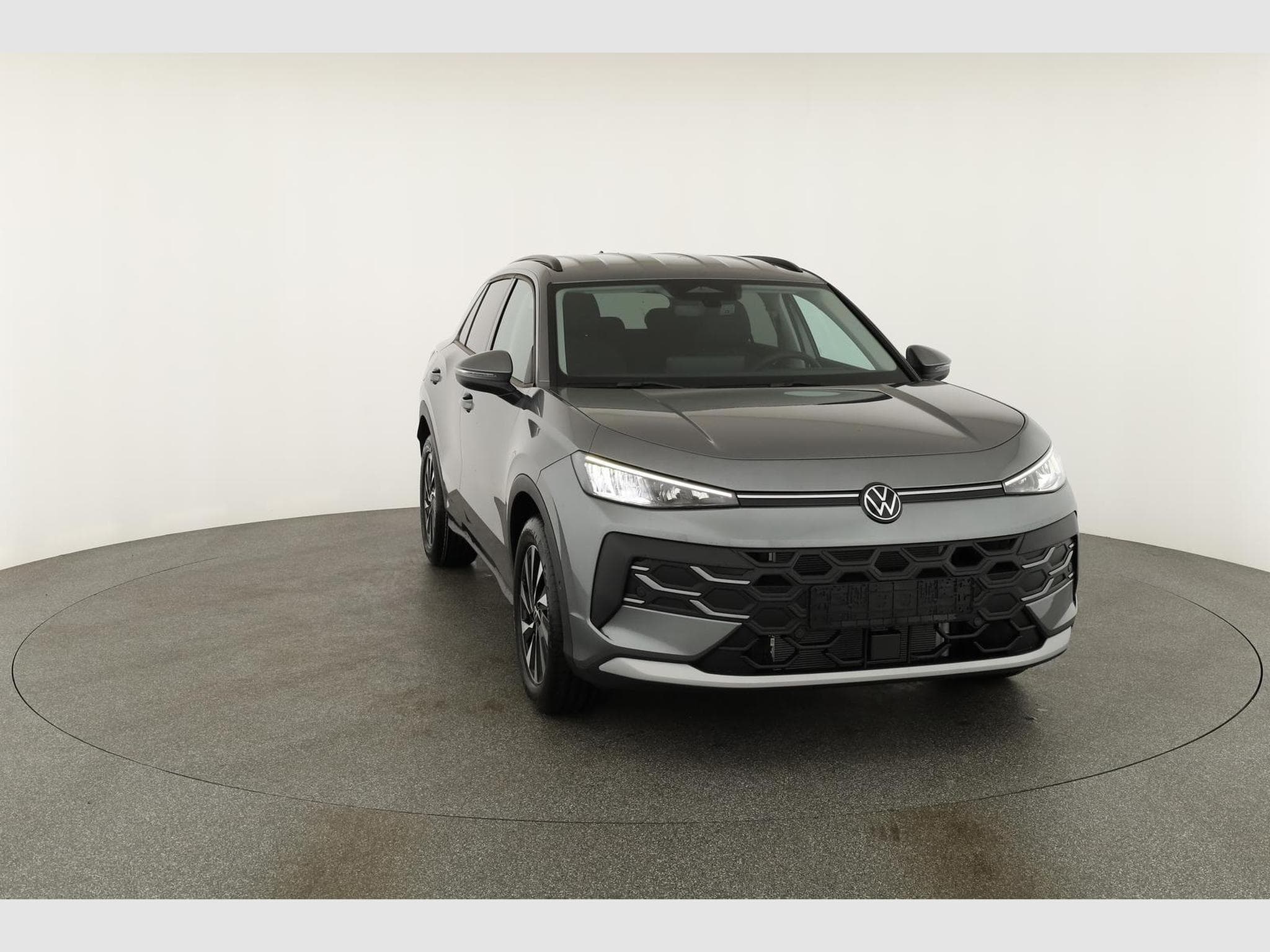 VW T-Roc 1.5 eTSI 110 kW Life (2026) - Foto 24