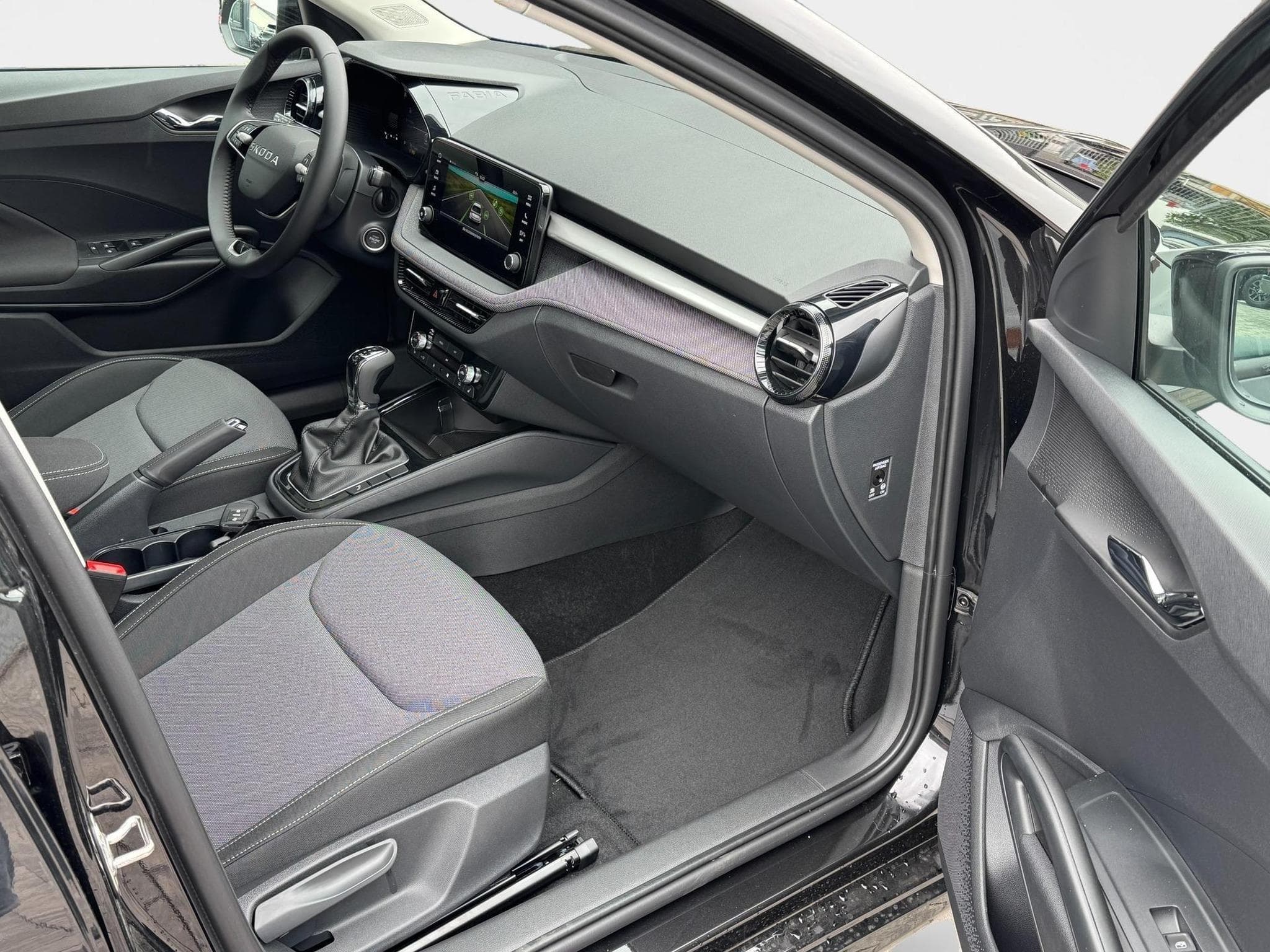 Skoda Fabia Extra Plus (2026) - Foto 10