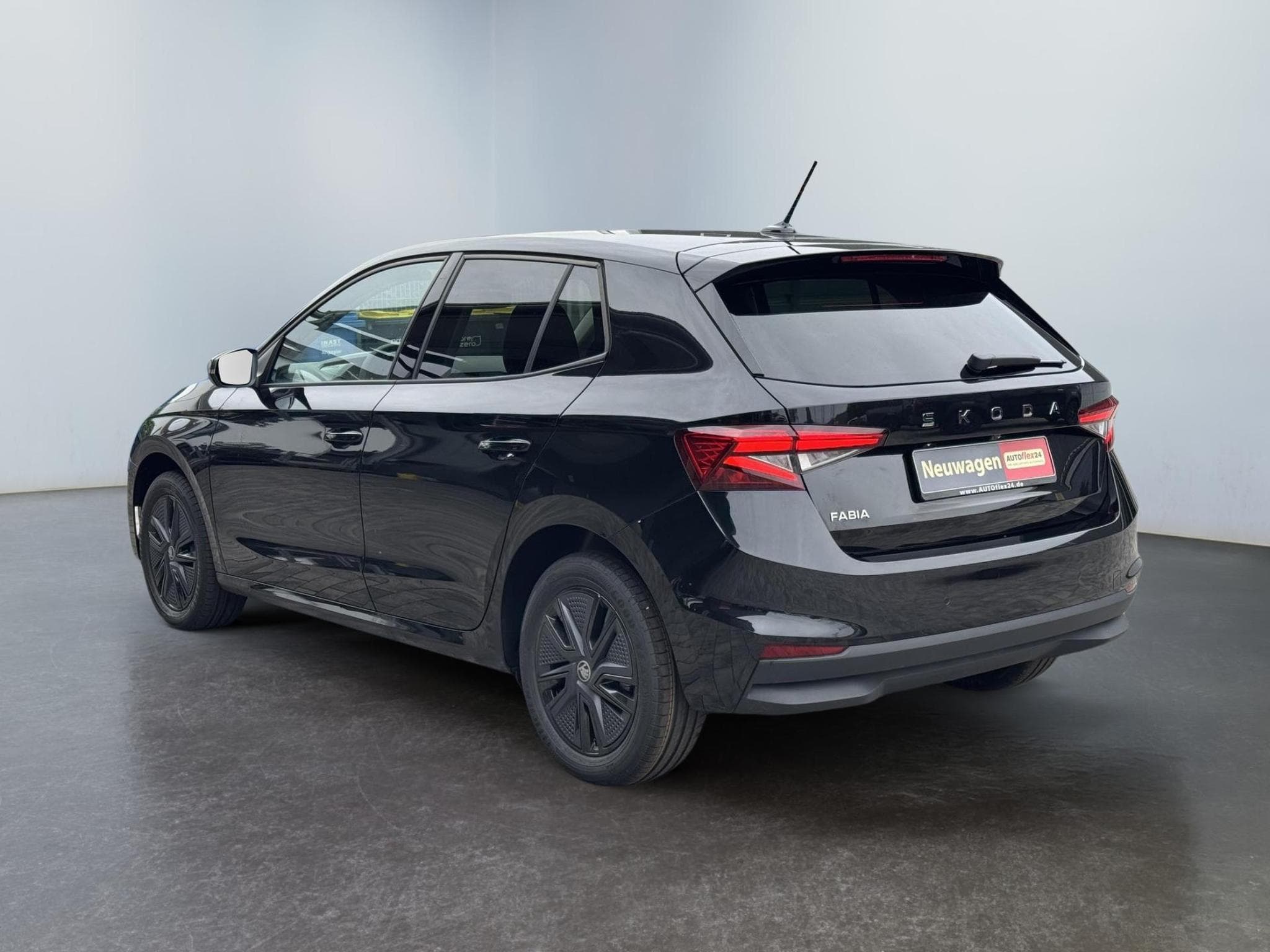Skoda Fabia Extra Plus (2026) - Foto 6