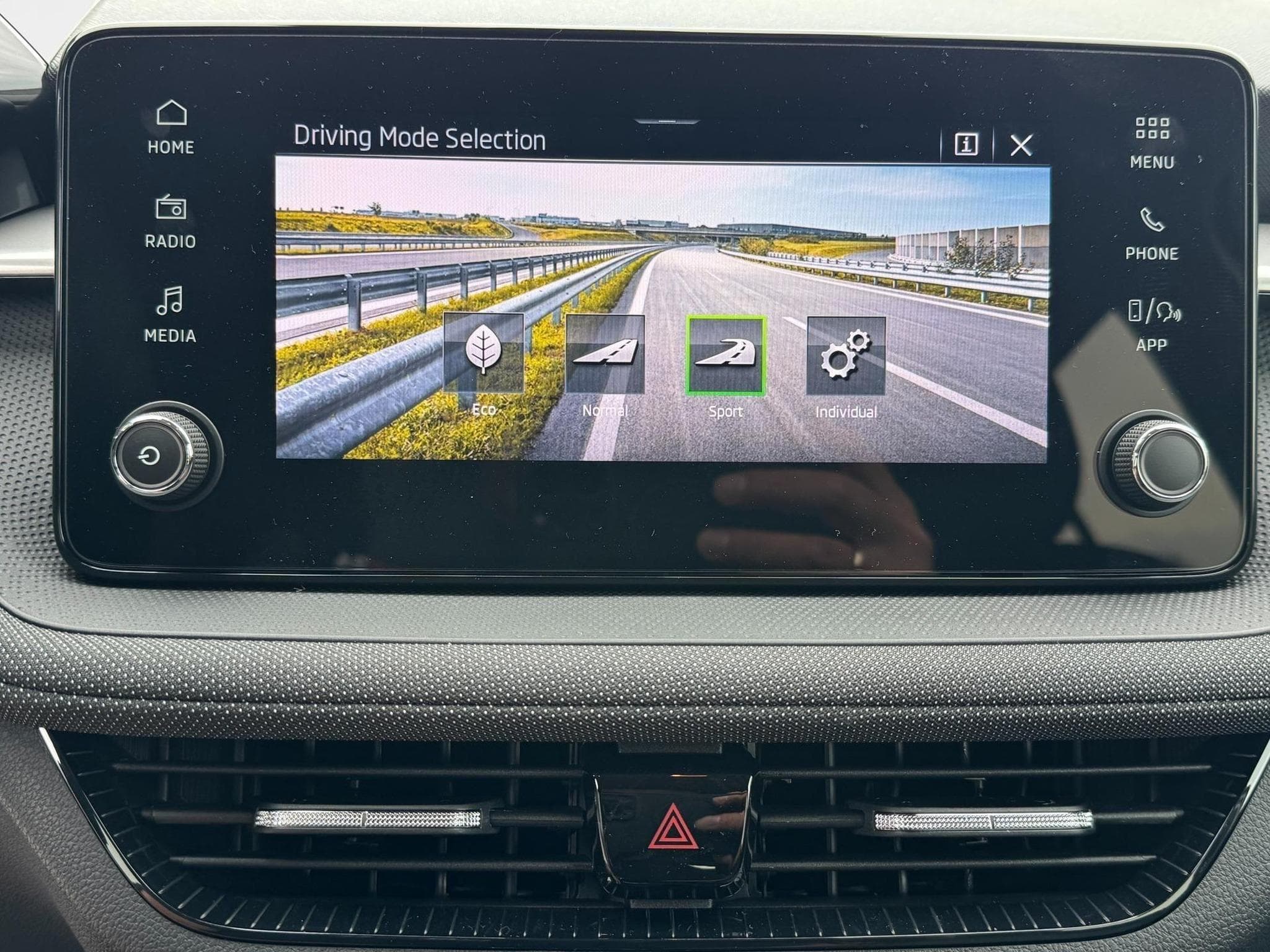 Skoda Fabia Extra Plus (2026) - Foto 21
