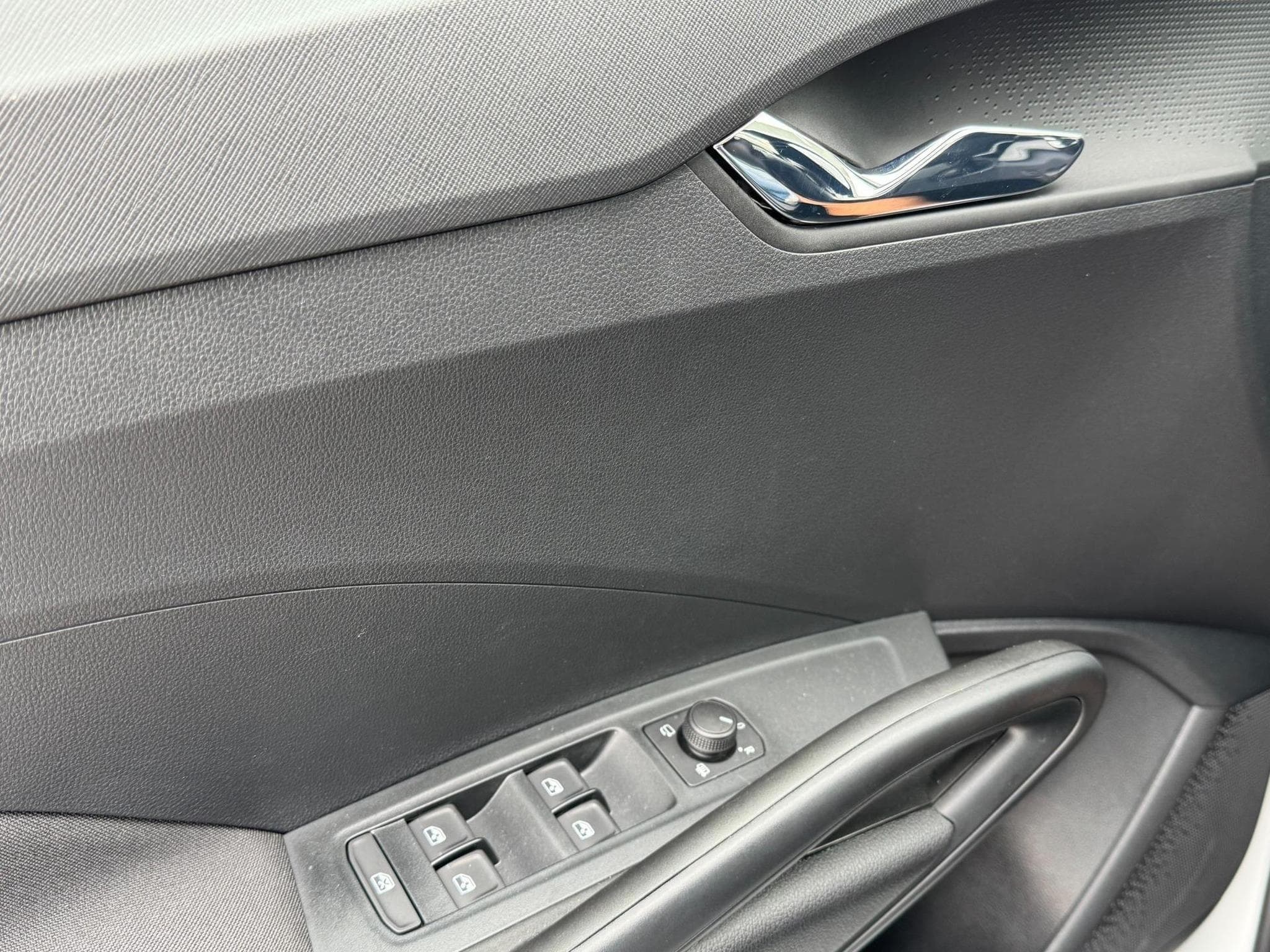 Skoda Fabia Extra Plus (2026) - Foto 24