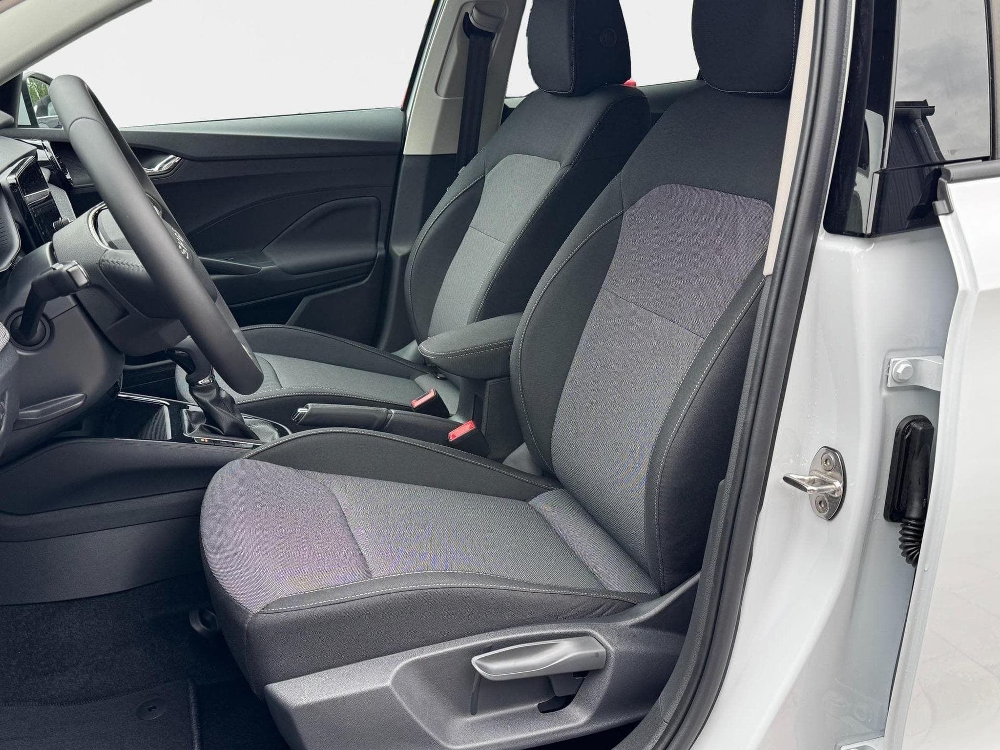 Skoda Fabia Extra Plus (2026) - Foto 25