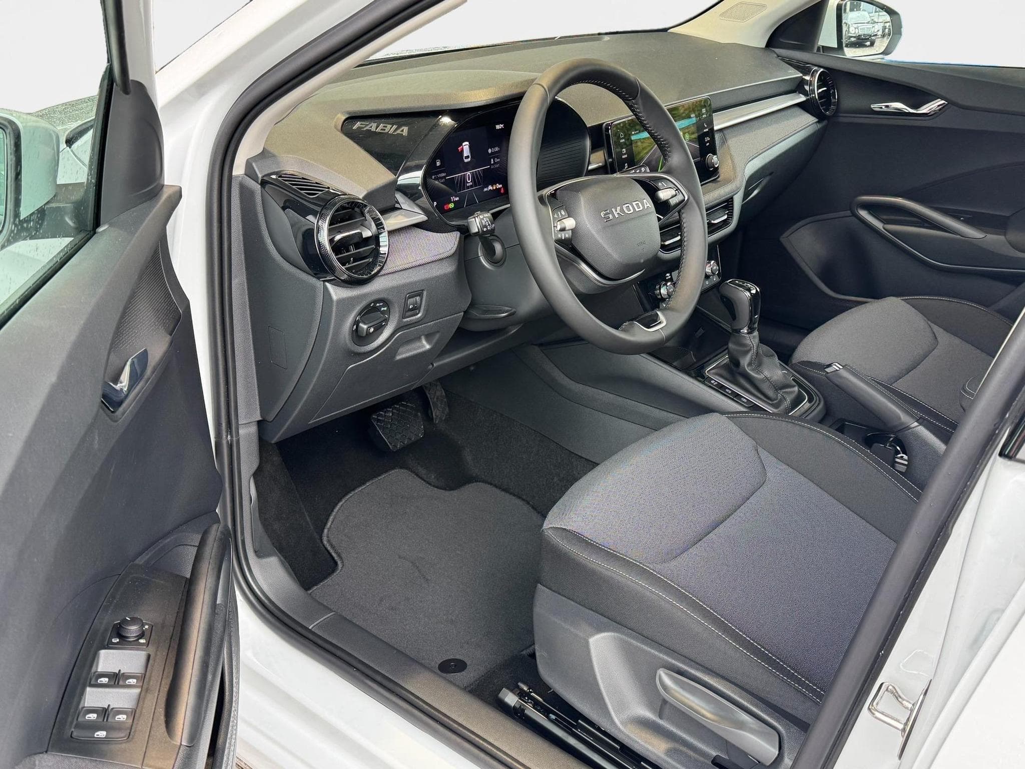 Skoda Fabia Extra Plus (2026) - Foto 10