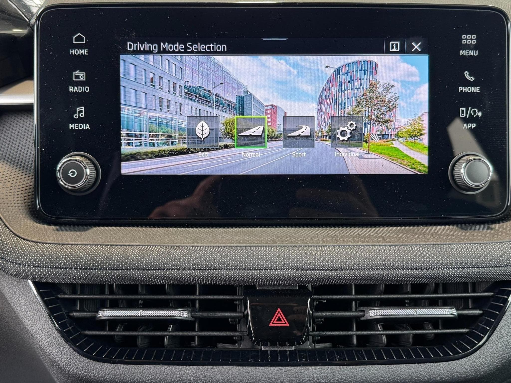Skoda Fabia Extra Plus (2026) - Foto 19