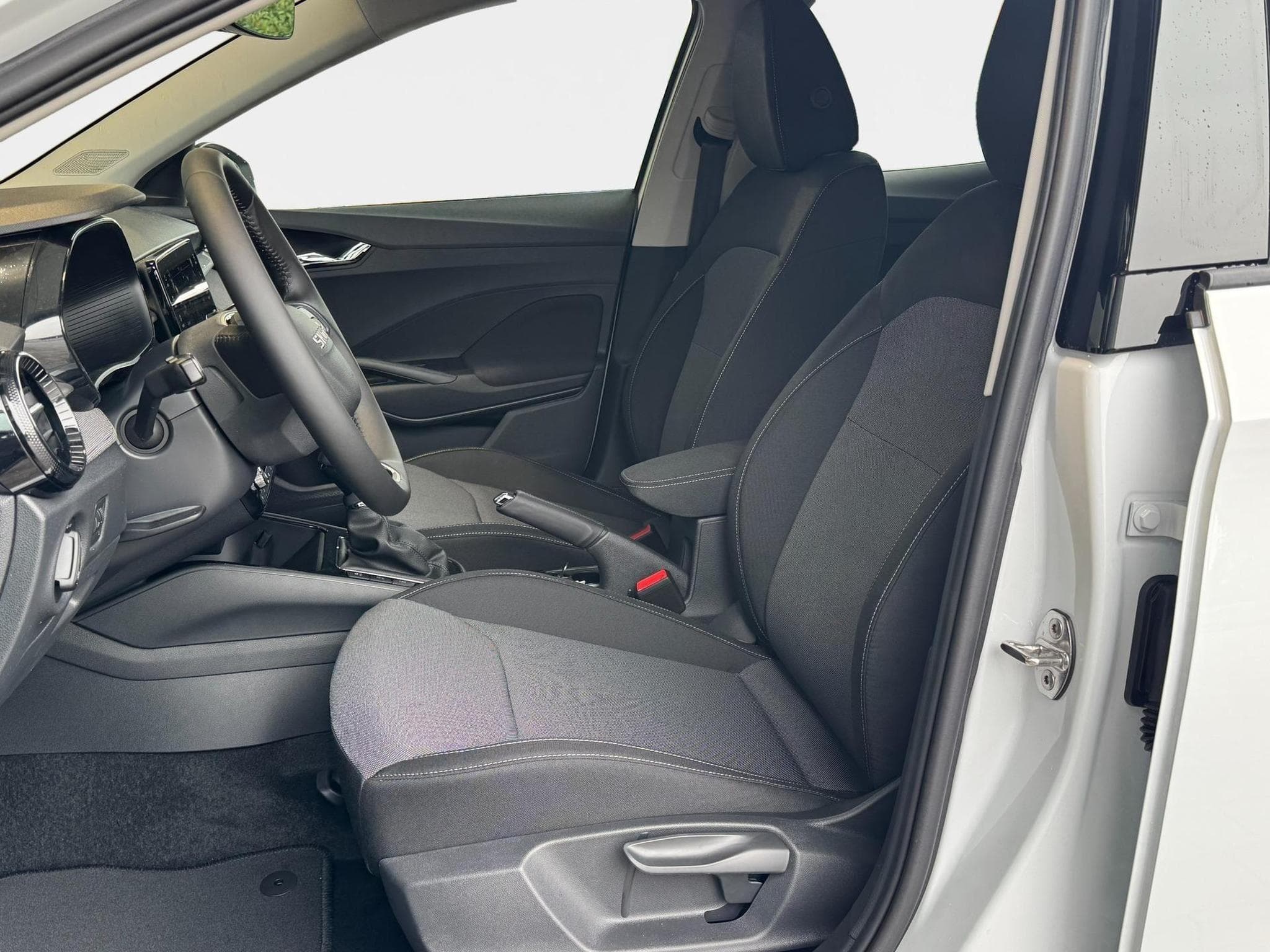 Skoda Fabia Extra Plus (2026) - Foto 24