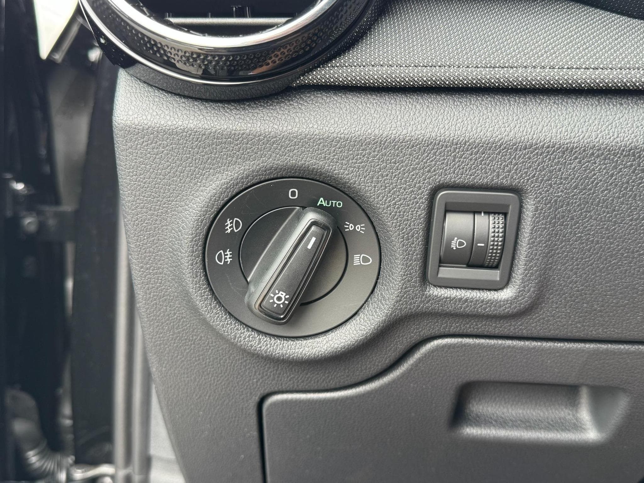 Skoda Fabia Extra Plus (2026) - Foto 24