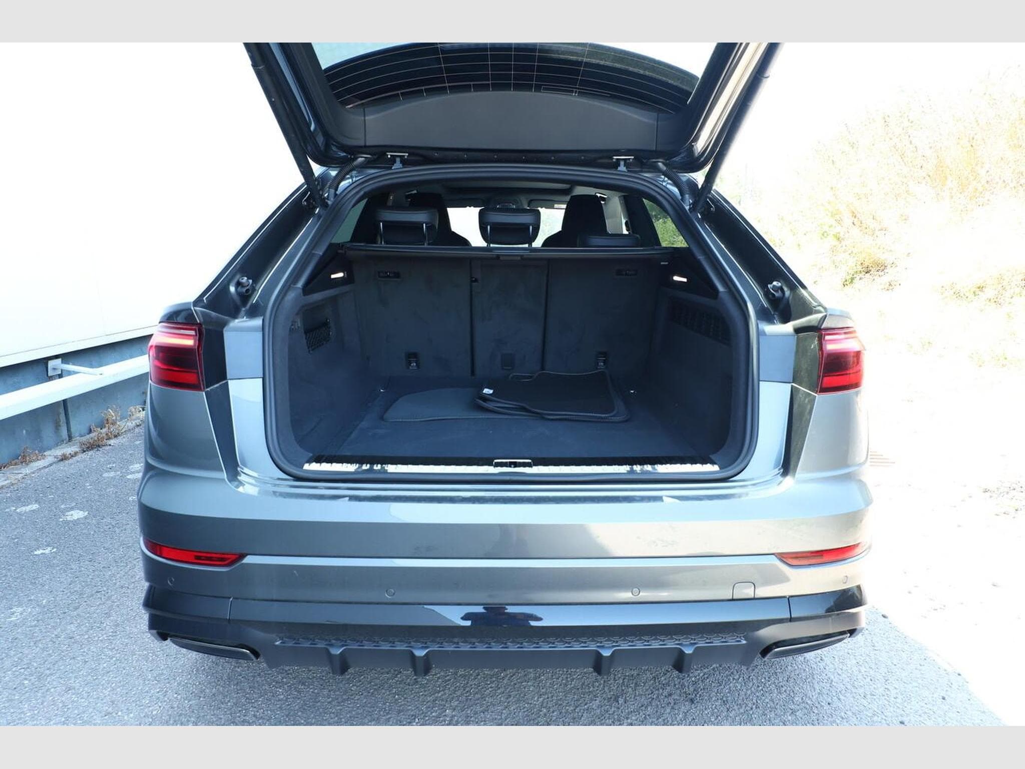 Audi Q8 S line (2026) - Foto 11