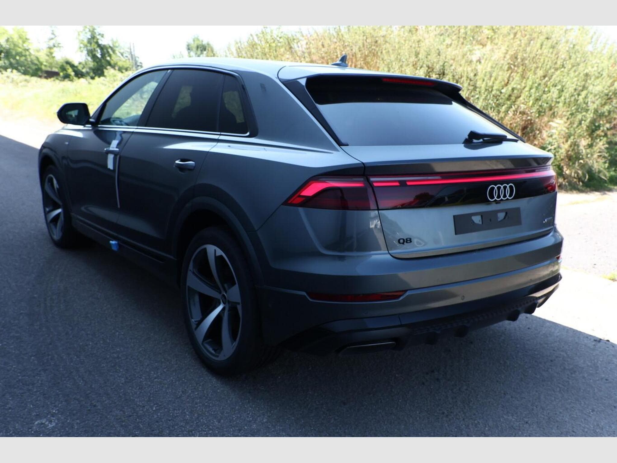 Audi Q8 S line (2026) - Foto 4