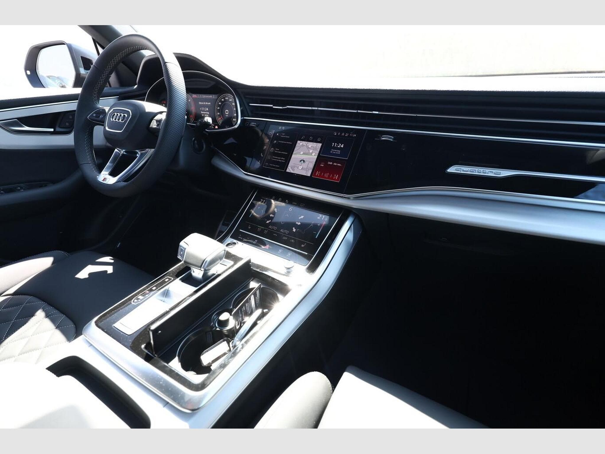 Audi Q8 S line (2026) - Foto 9
