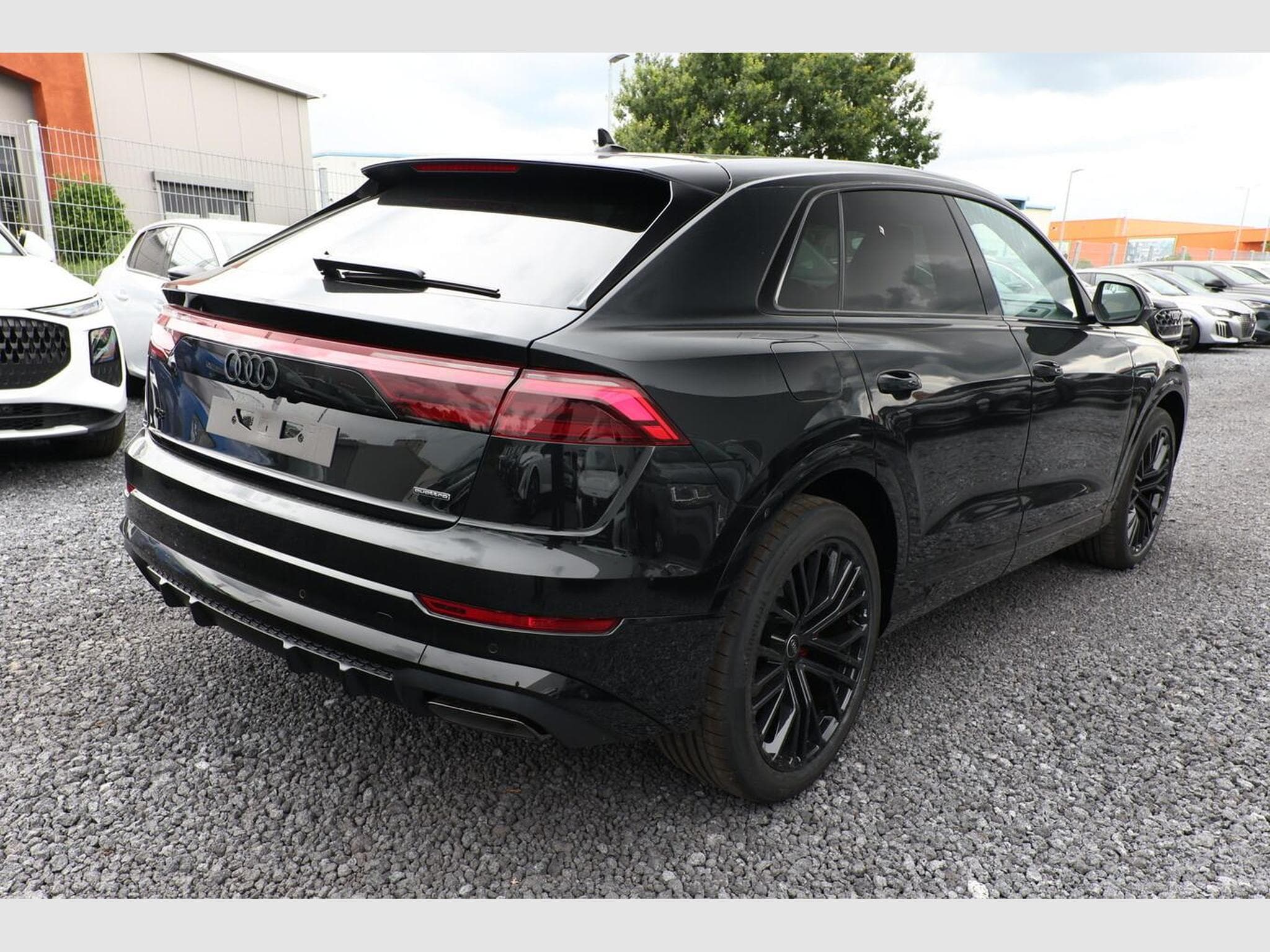 Audi Q8 S line (2026) - Foto 3
