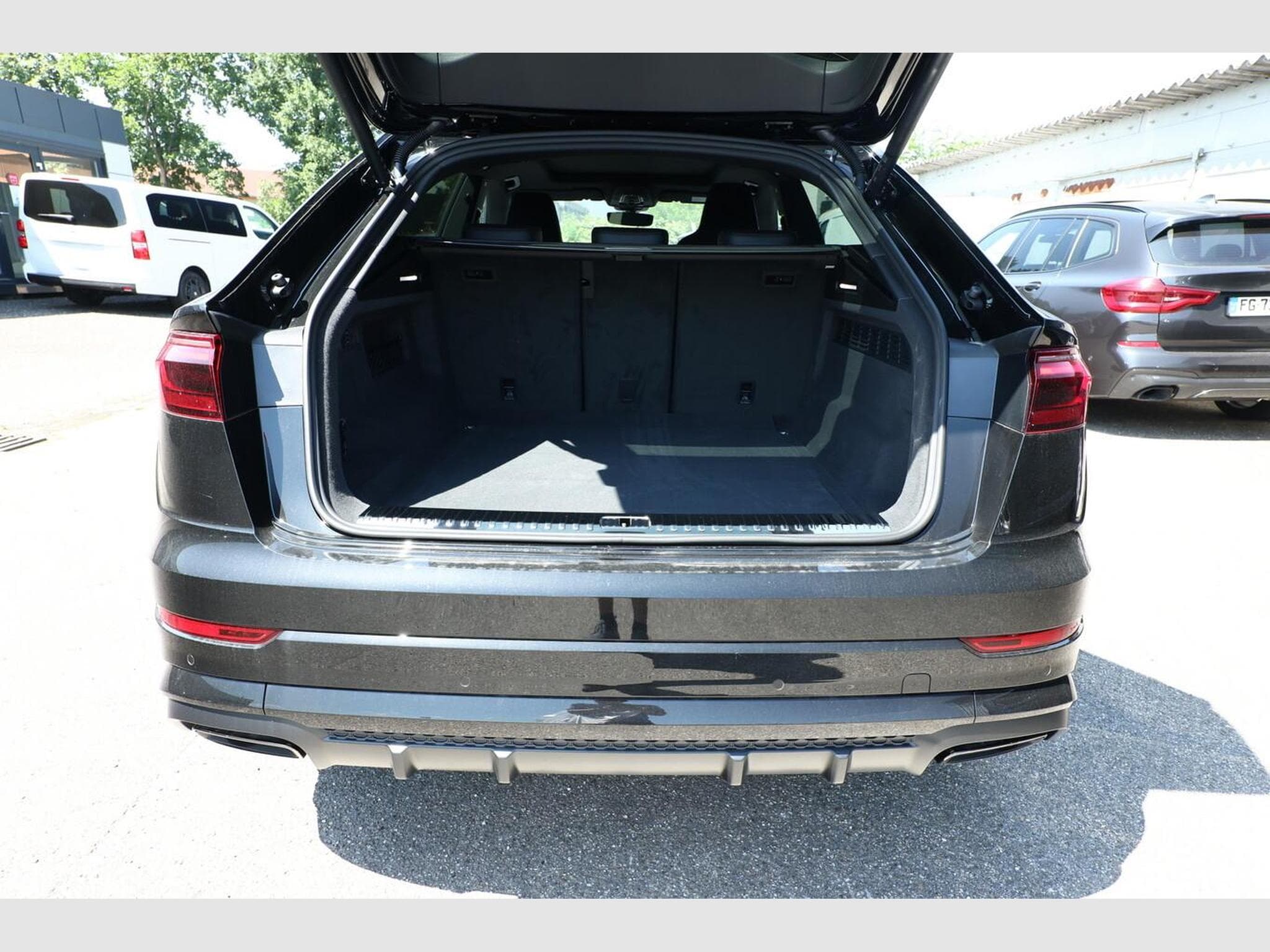 Audi Q8 S line (2026) - Foto 11