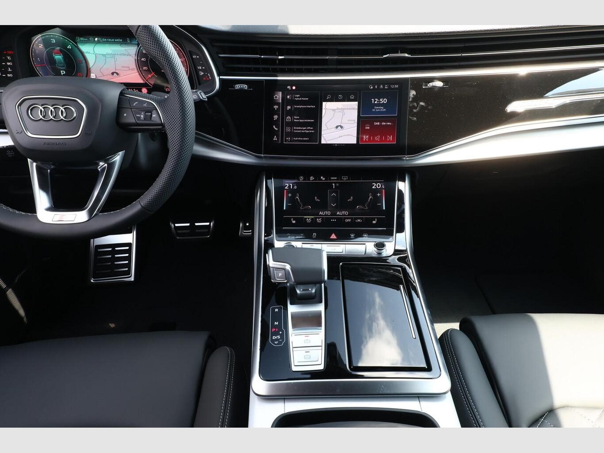 Audi Q8 S line (2026) - Foto 8