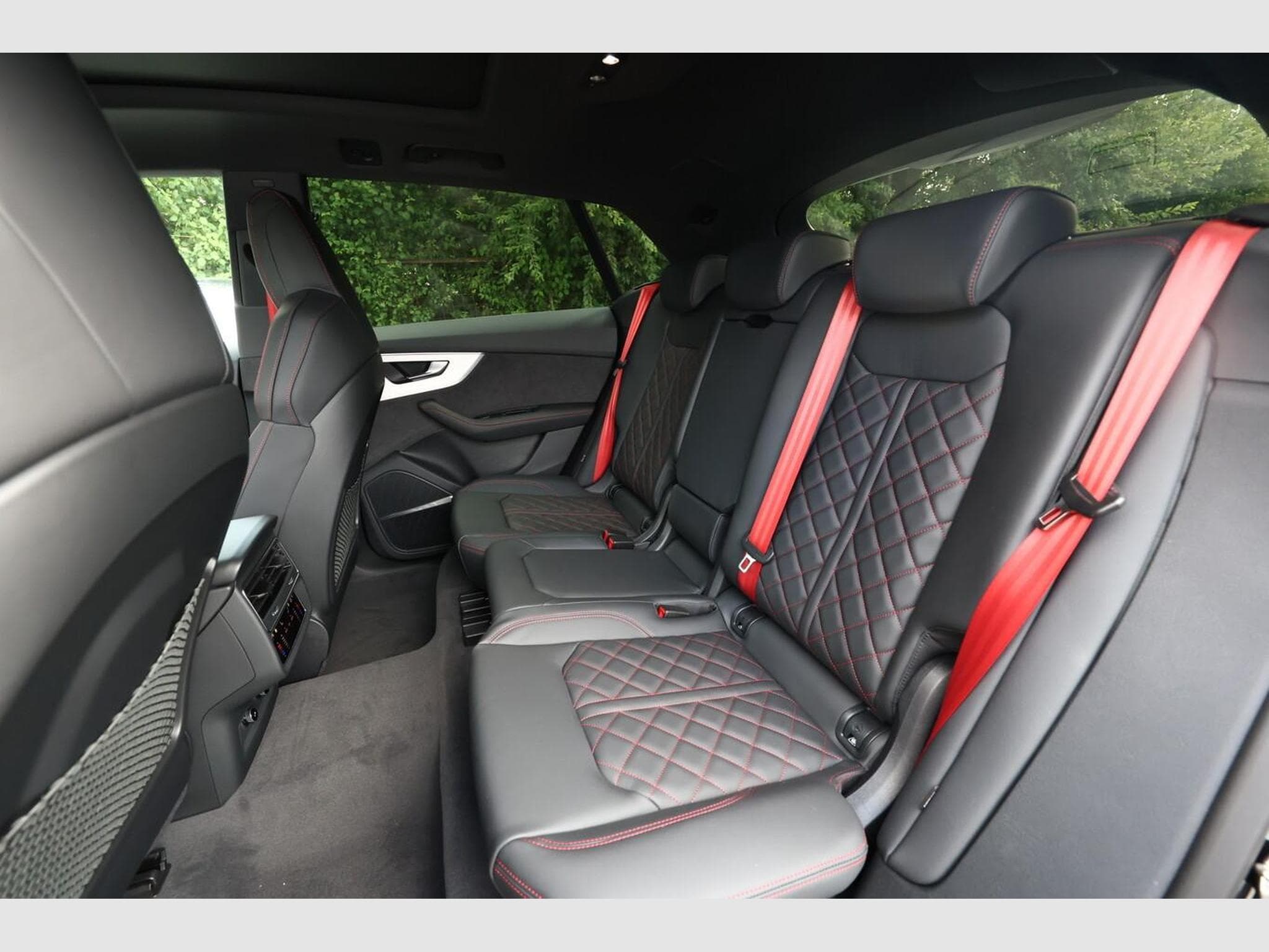 Audi Q8 S line (2026) - Foto 10
