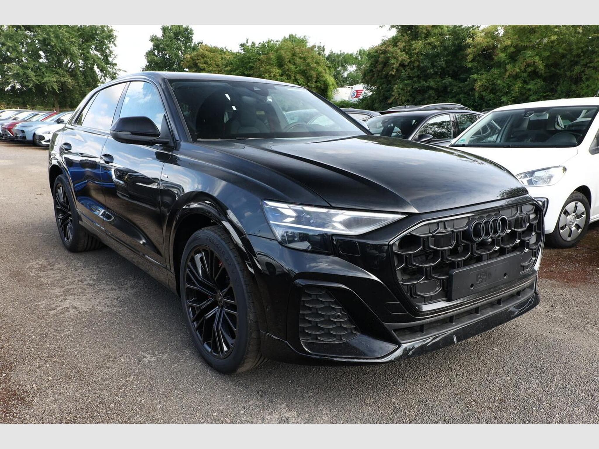 Audi Q8 S line (2026) - Photo 2