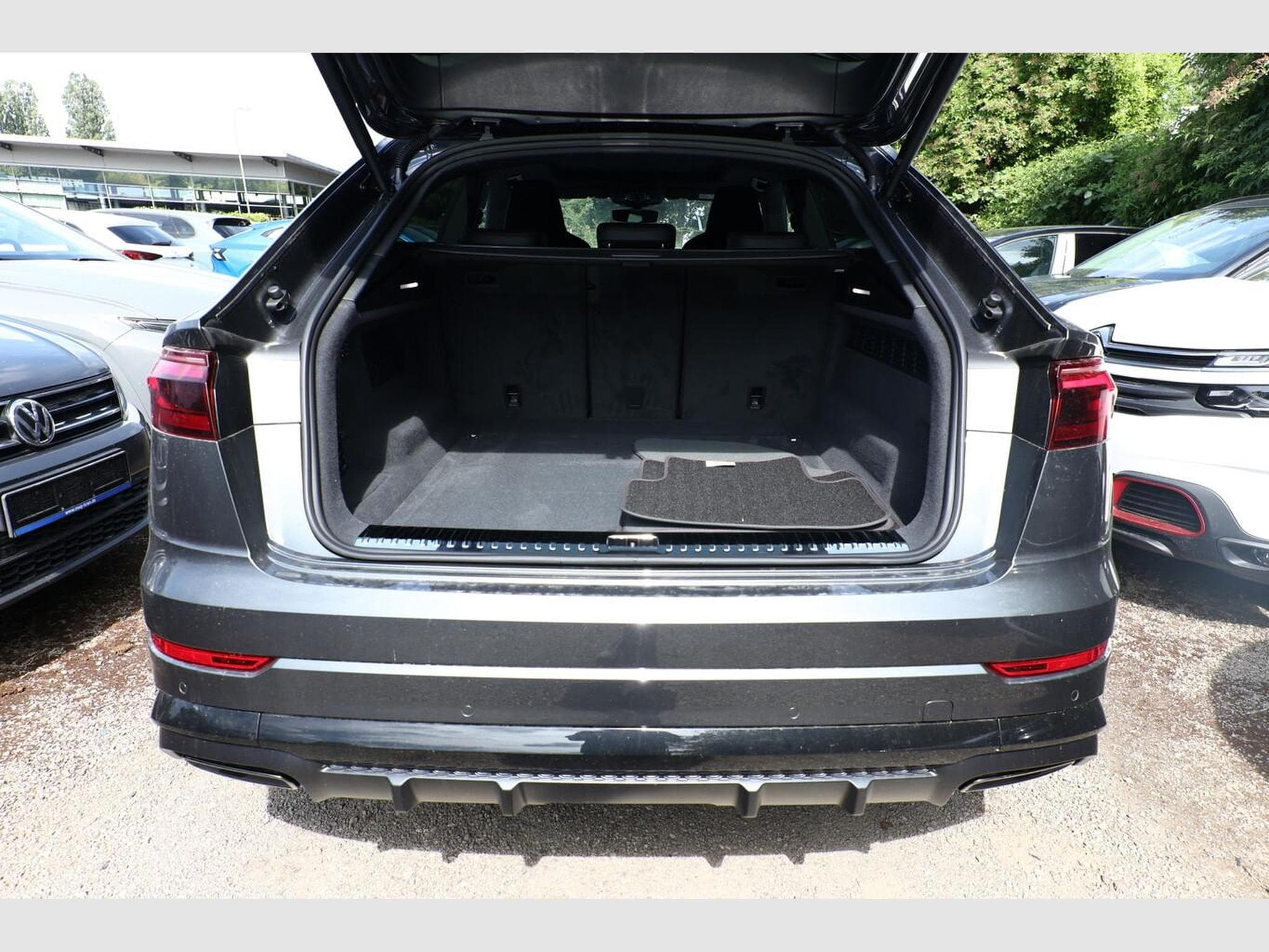 Audi Q8 S line (2026) - Photo 8