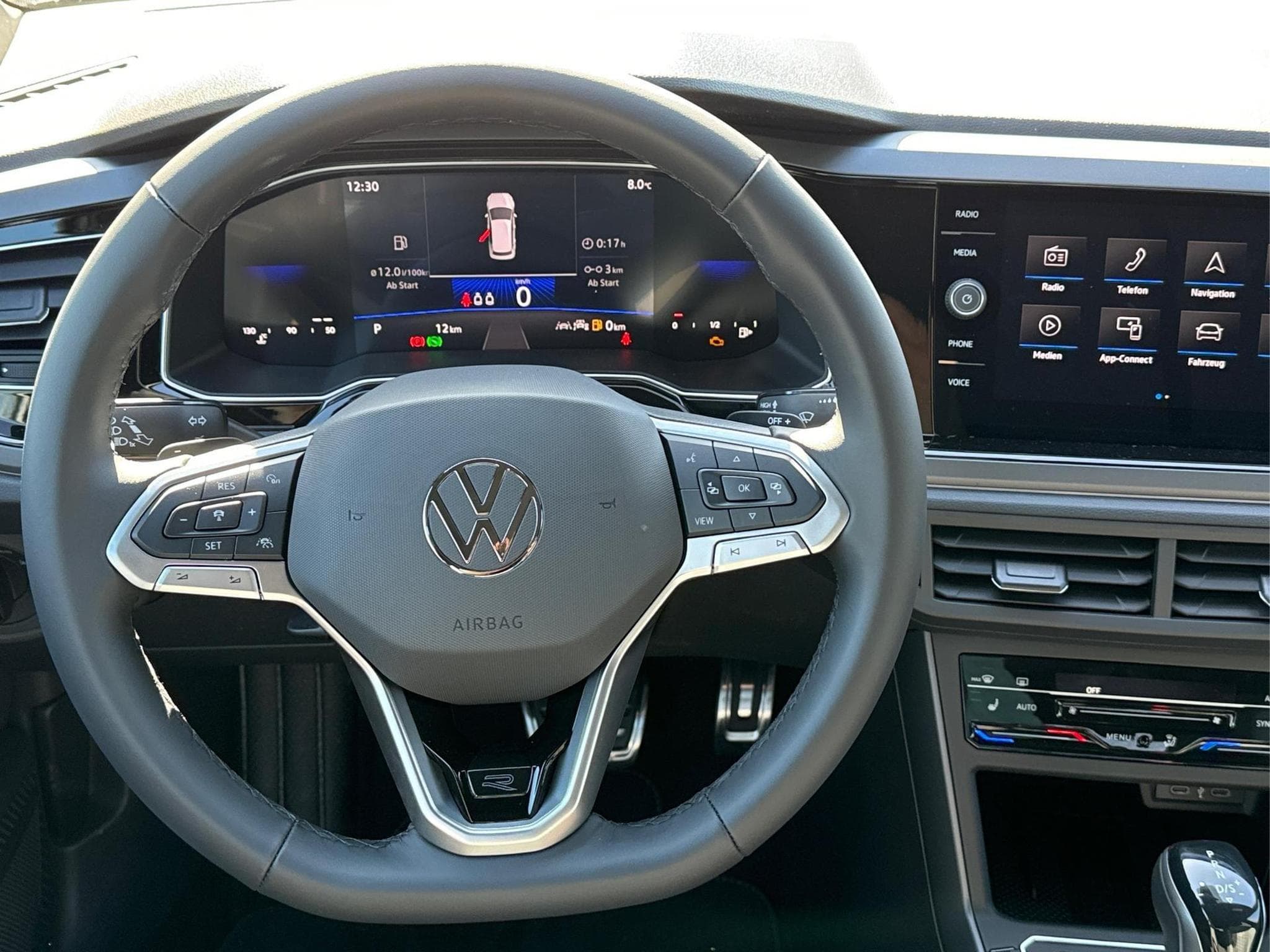 VW Taigo R-Line Limited (2026) - Photo 8
