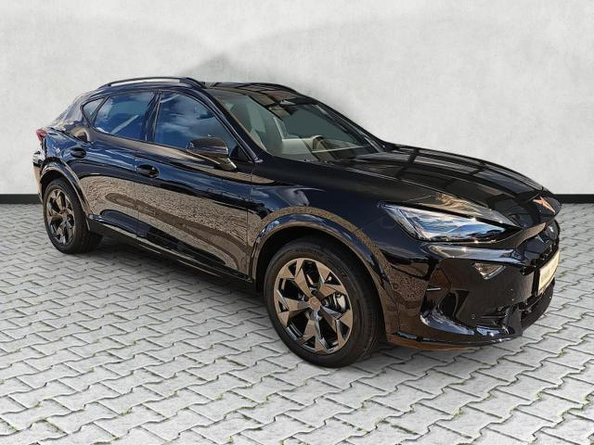 Cupra Formentor 1.5 TSI e-Hybrid 150 kW (2026) - Foto 1