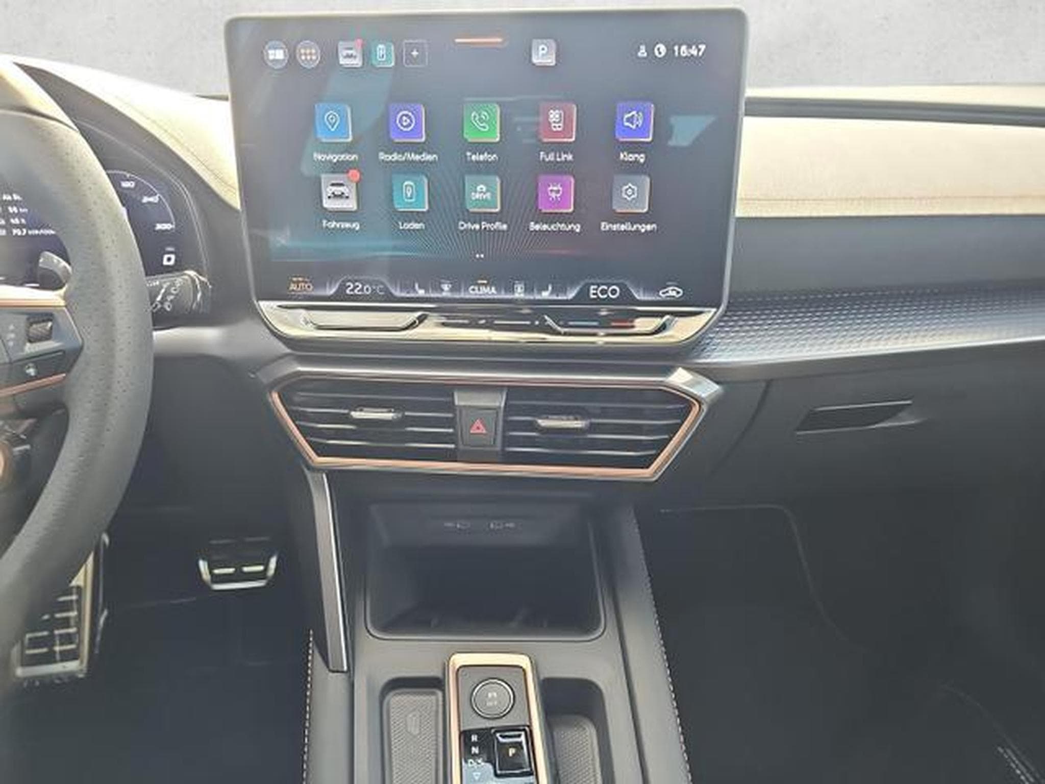 Cupra Formentor 1.5 TSI e-Hybrid 150 kW (2026) - Photo 12