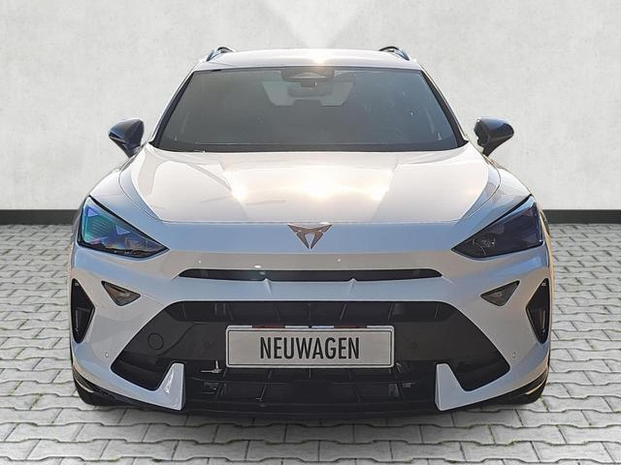 Cupra Formentor 1.5 TSI e-Hybrid 150 kW (2026) - Photo 2
