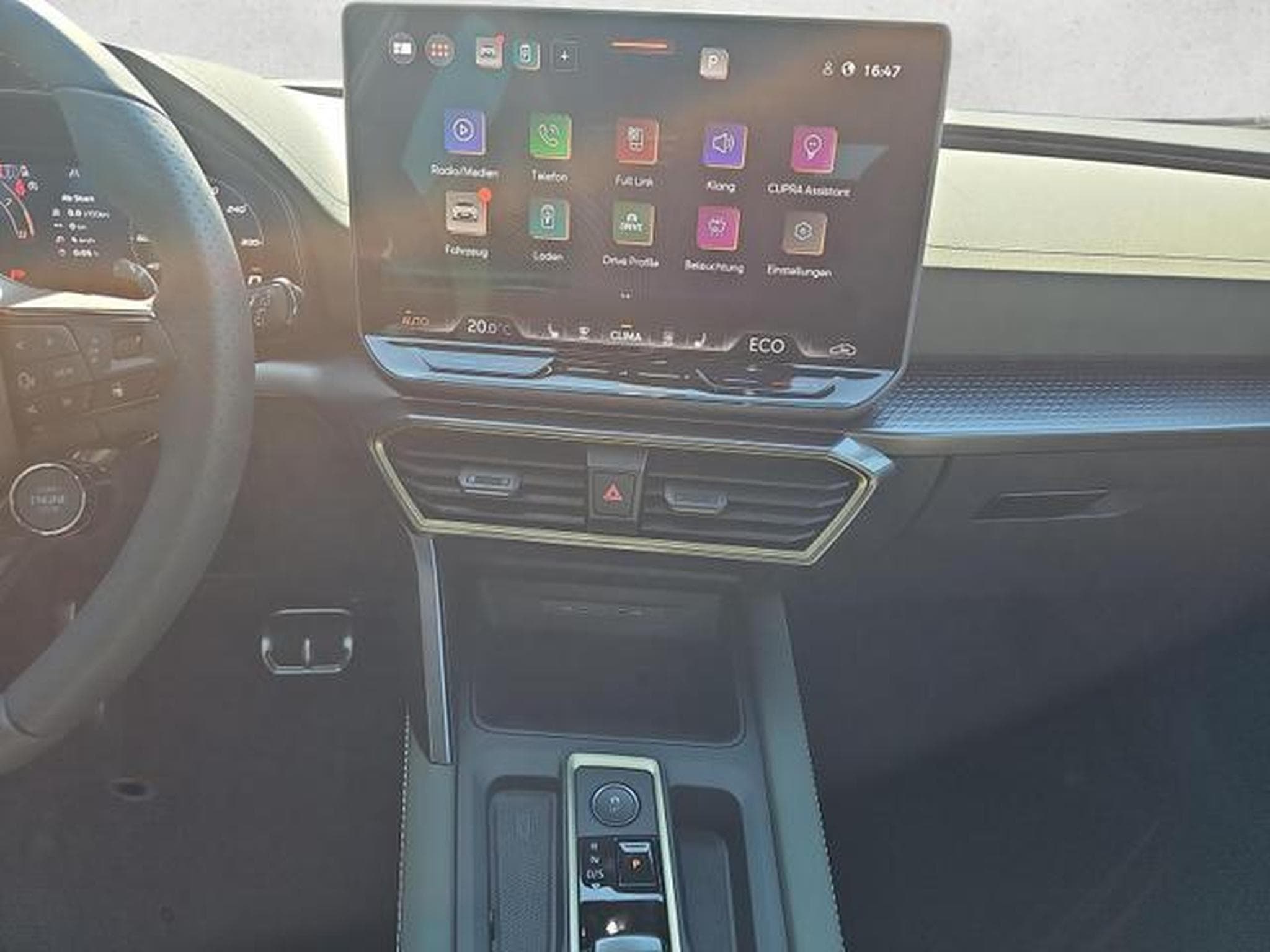 Cupra Formentor 1.5 TSI e-Hybrid 150 kW (2026) - Foto 12