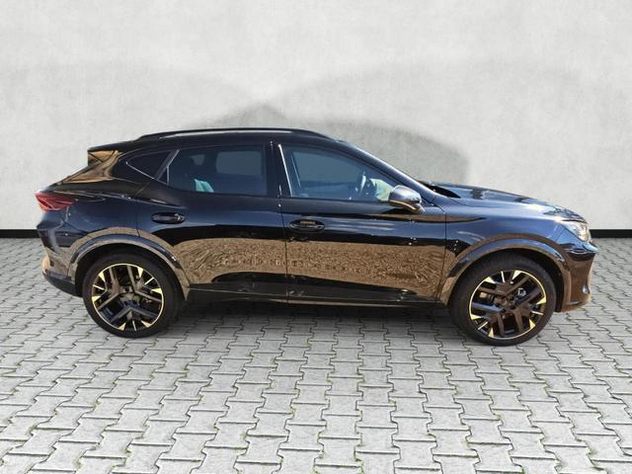 Cupra Formentor 1.5 TSI e-Hybrid 150 kW (2026) - Foto 8
